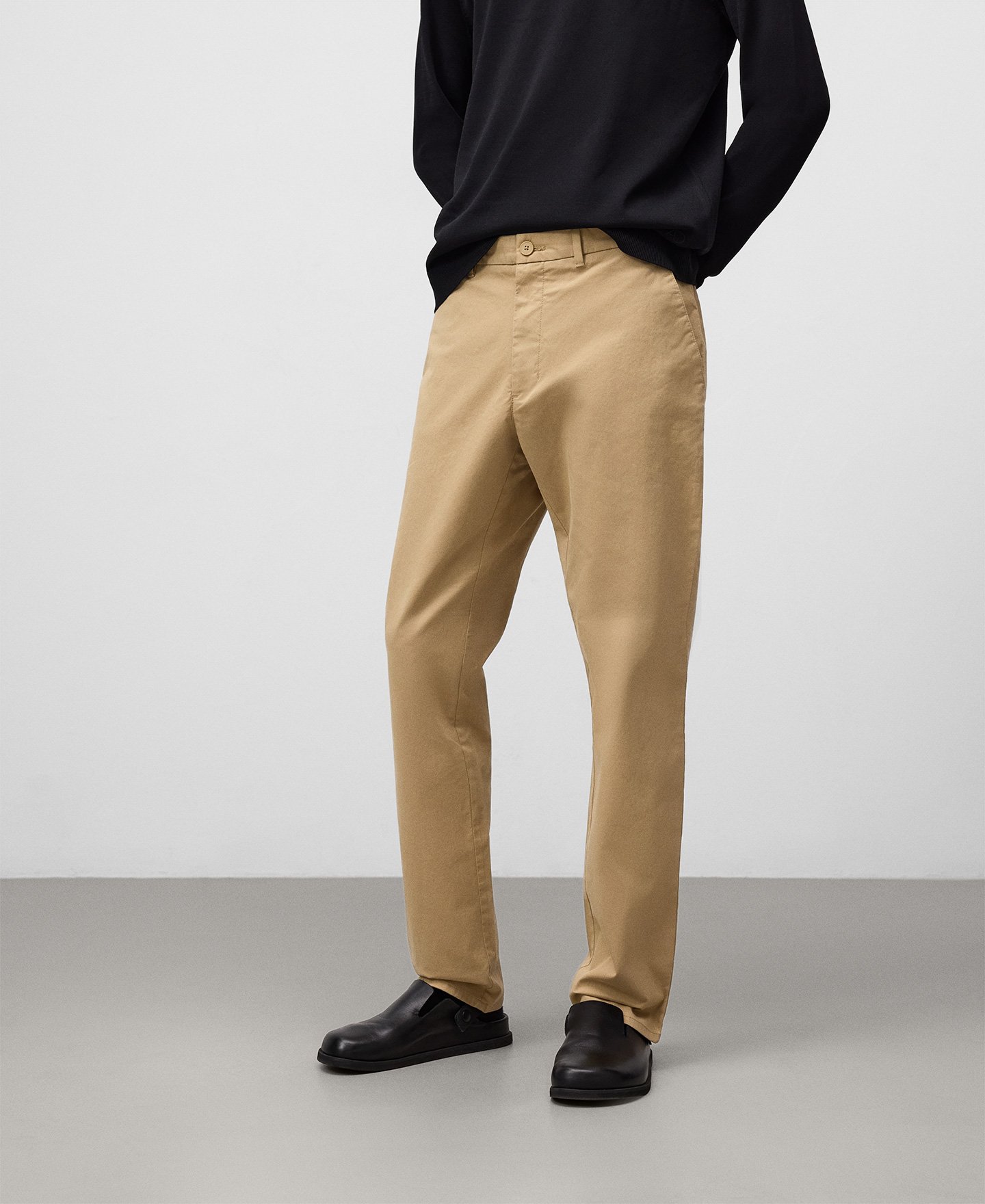 Regular fit chino trousers man image number 0