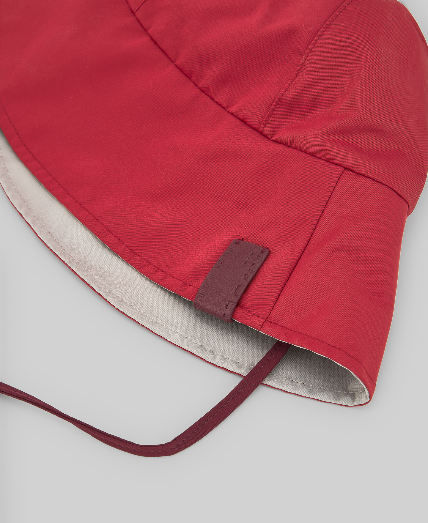 Reversible nylon fabric hat woman image number 1