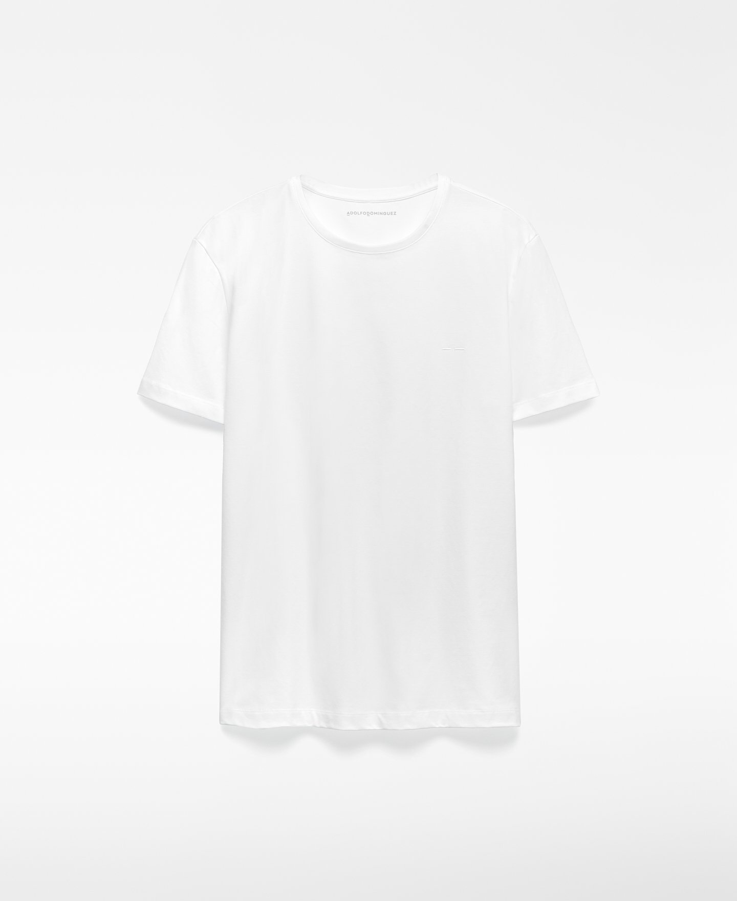 Organic cotton slim fit T-shirt man image number 0