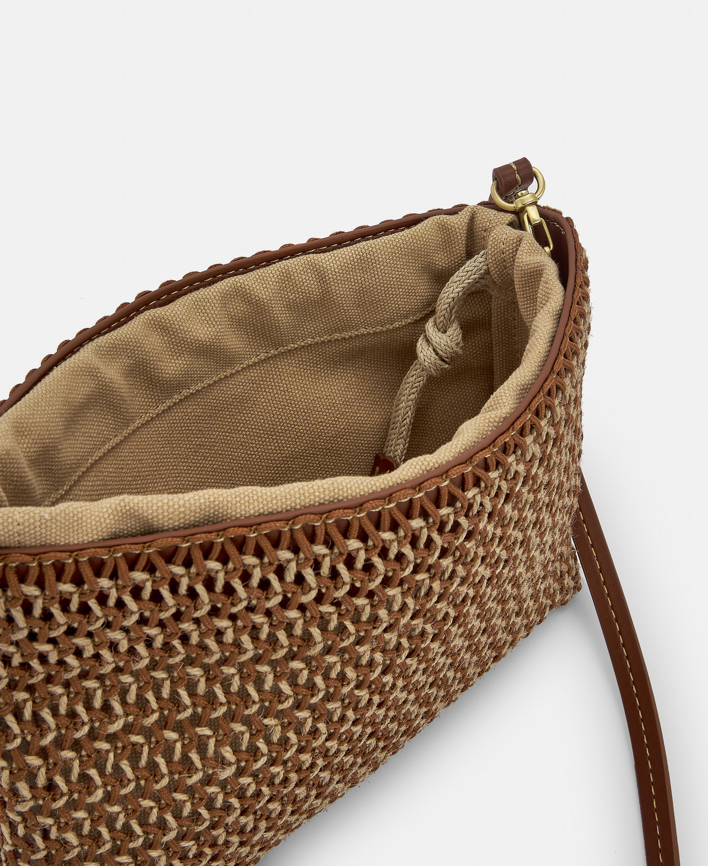 Clutch rafia poliéster reciclado y yute image number 2
