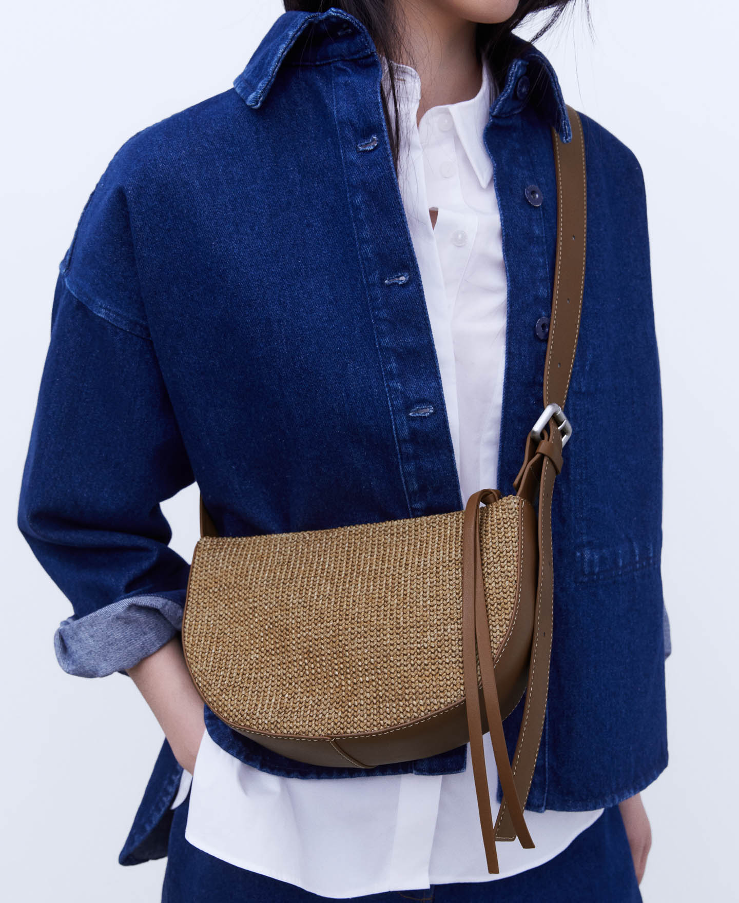 Braided fabric small shoulder bag image number 5