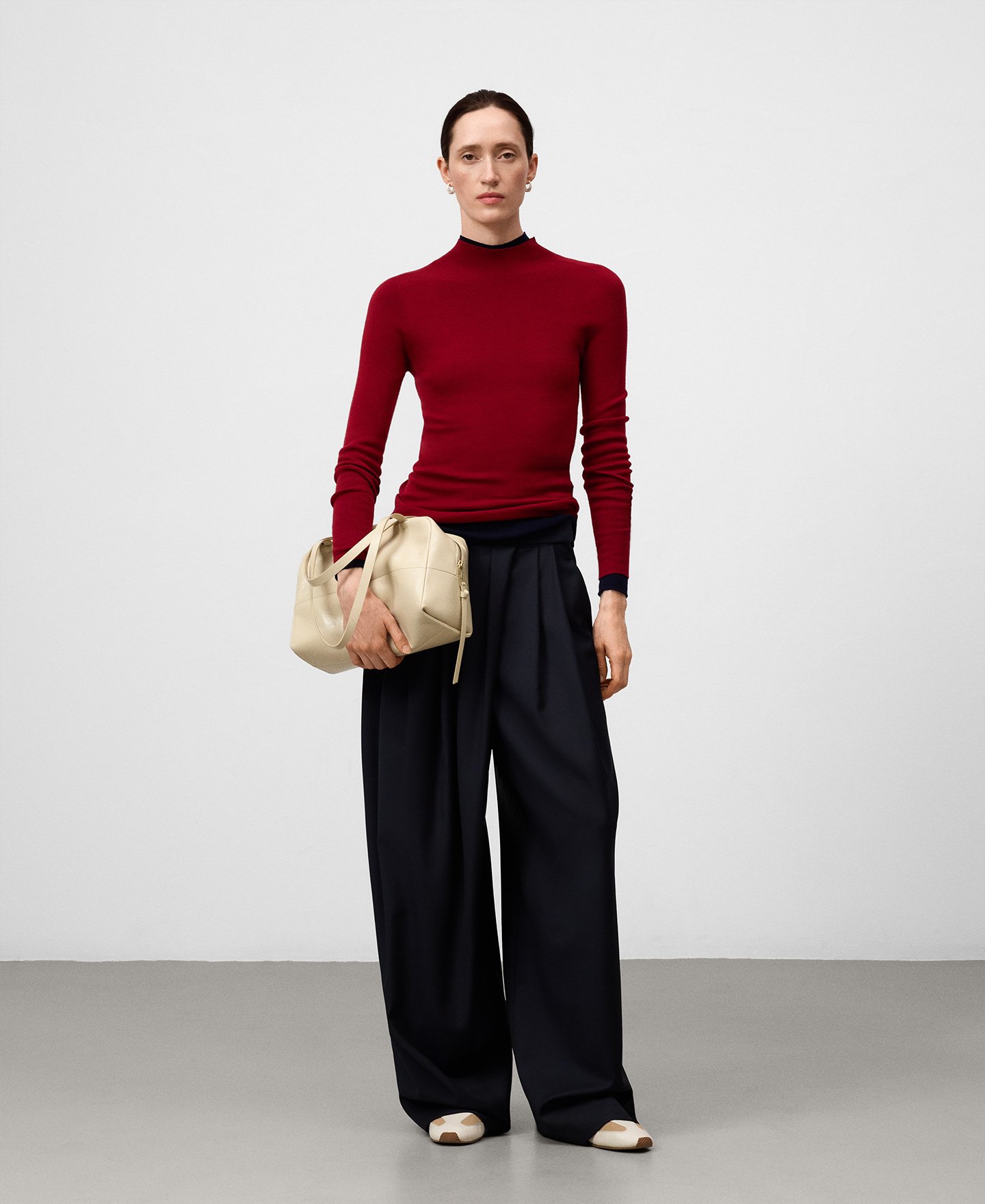 Jersey entallado lana merino mujer image number 1