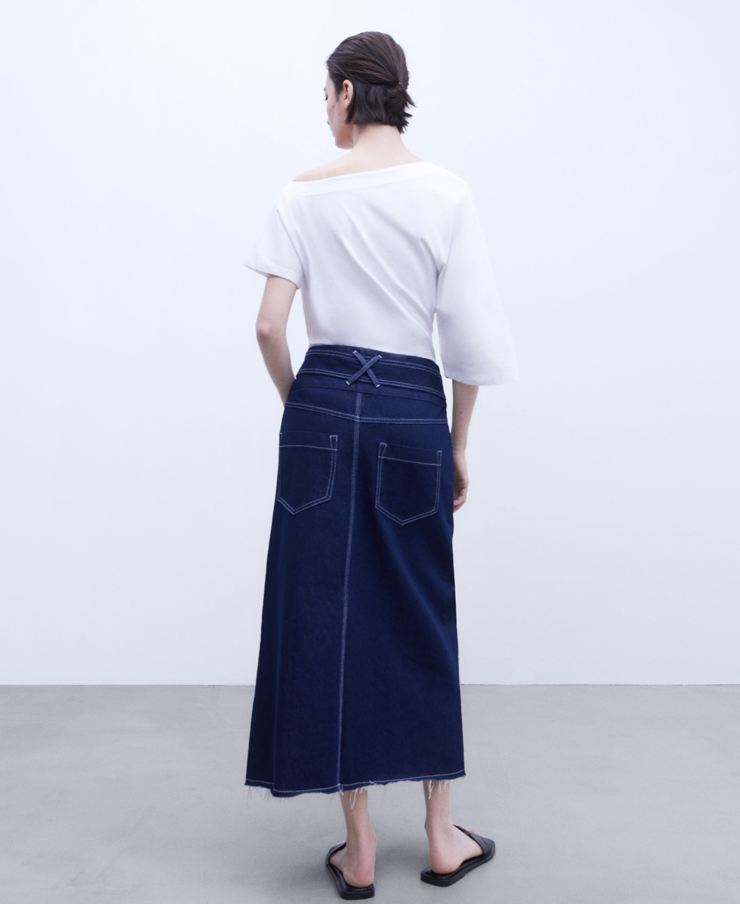 Japanese sleeve asymmetric t.-shirt image number 2