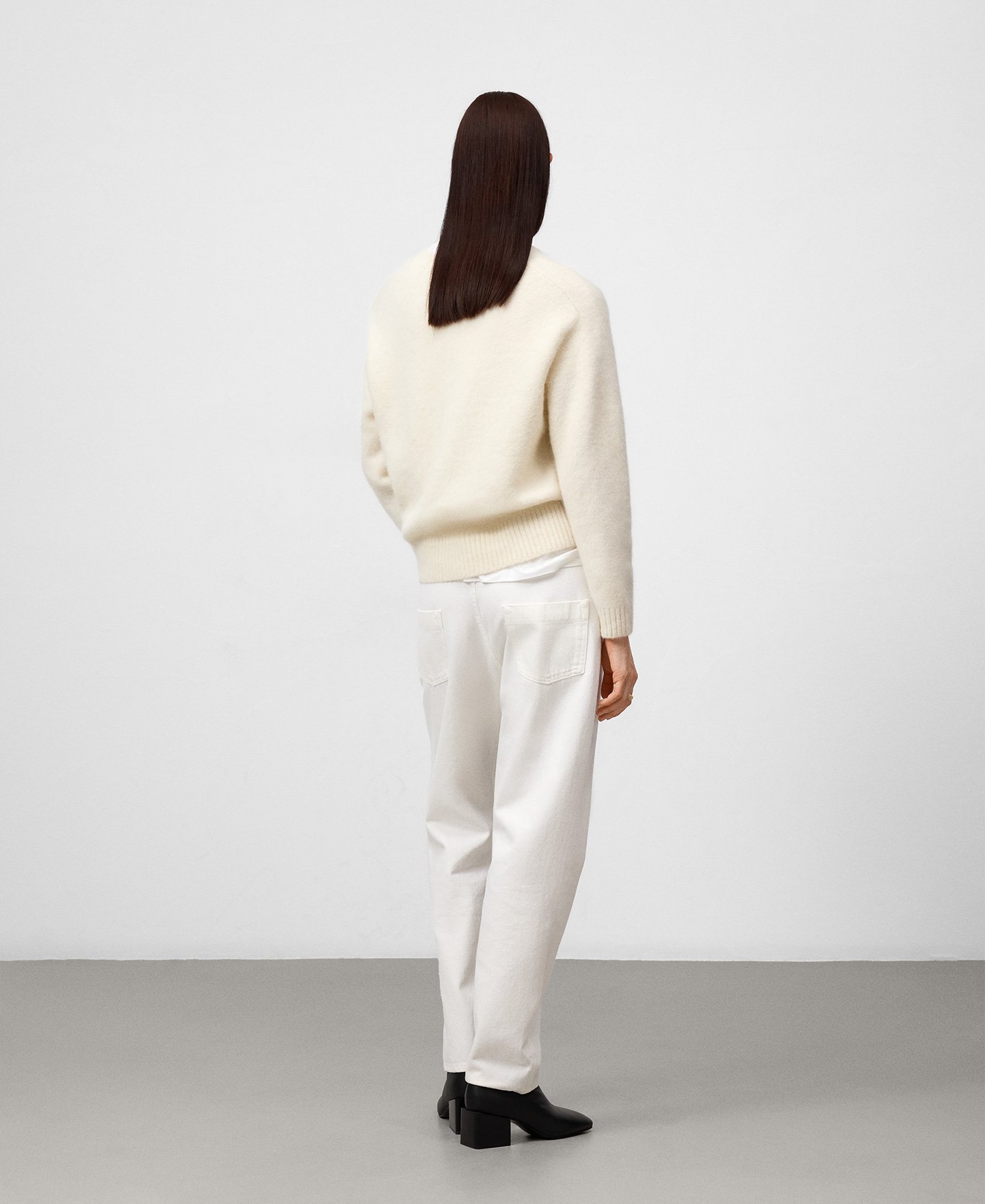 Jersey punto cuello pico mujer image number 2