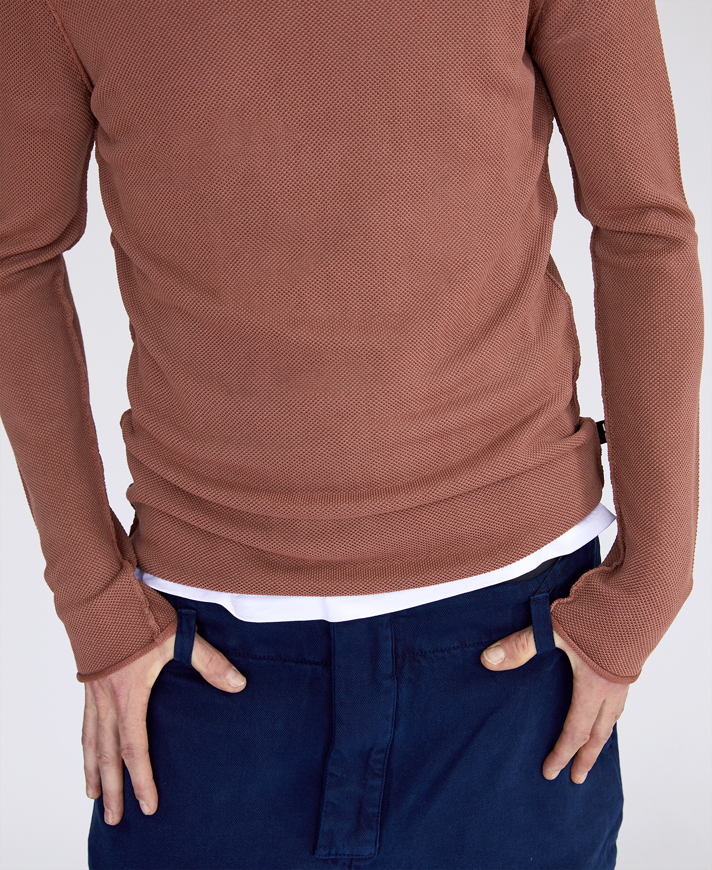 Viscose and cotton knitted T-shirt image number 2