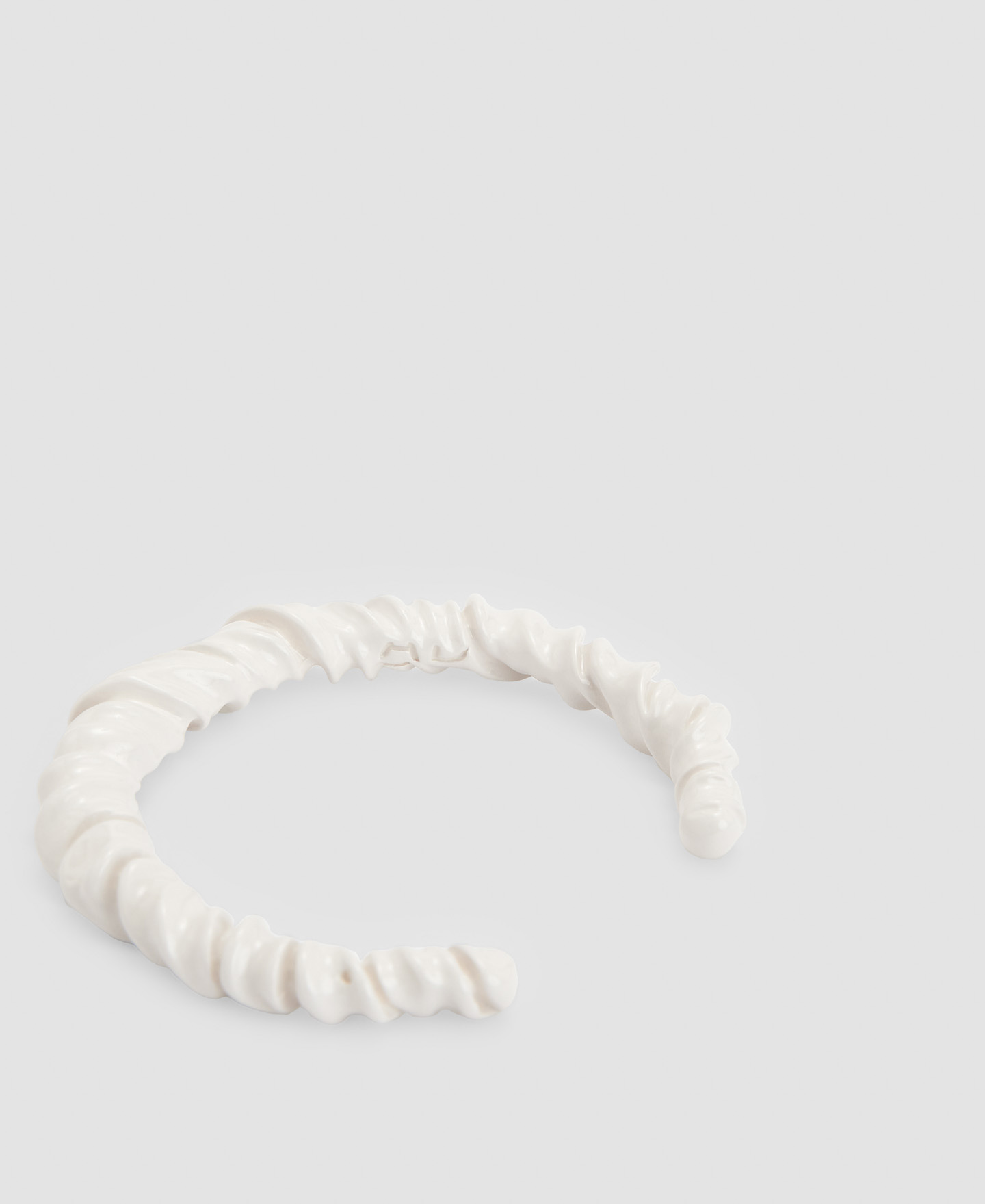 Zinc and resin coiled bracelet image number 2