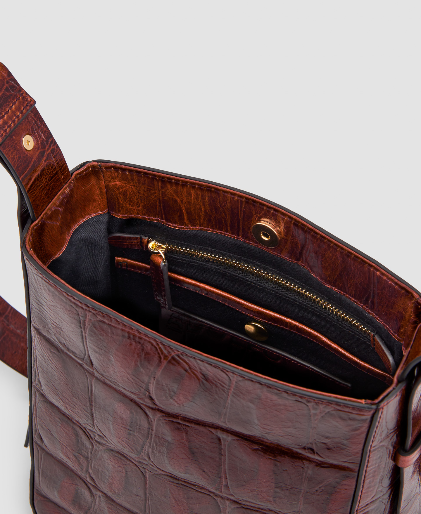 Leather bucket bag image number 2