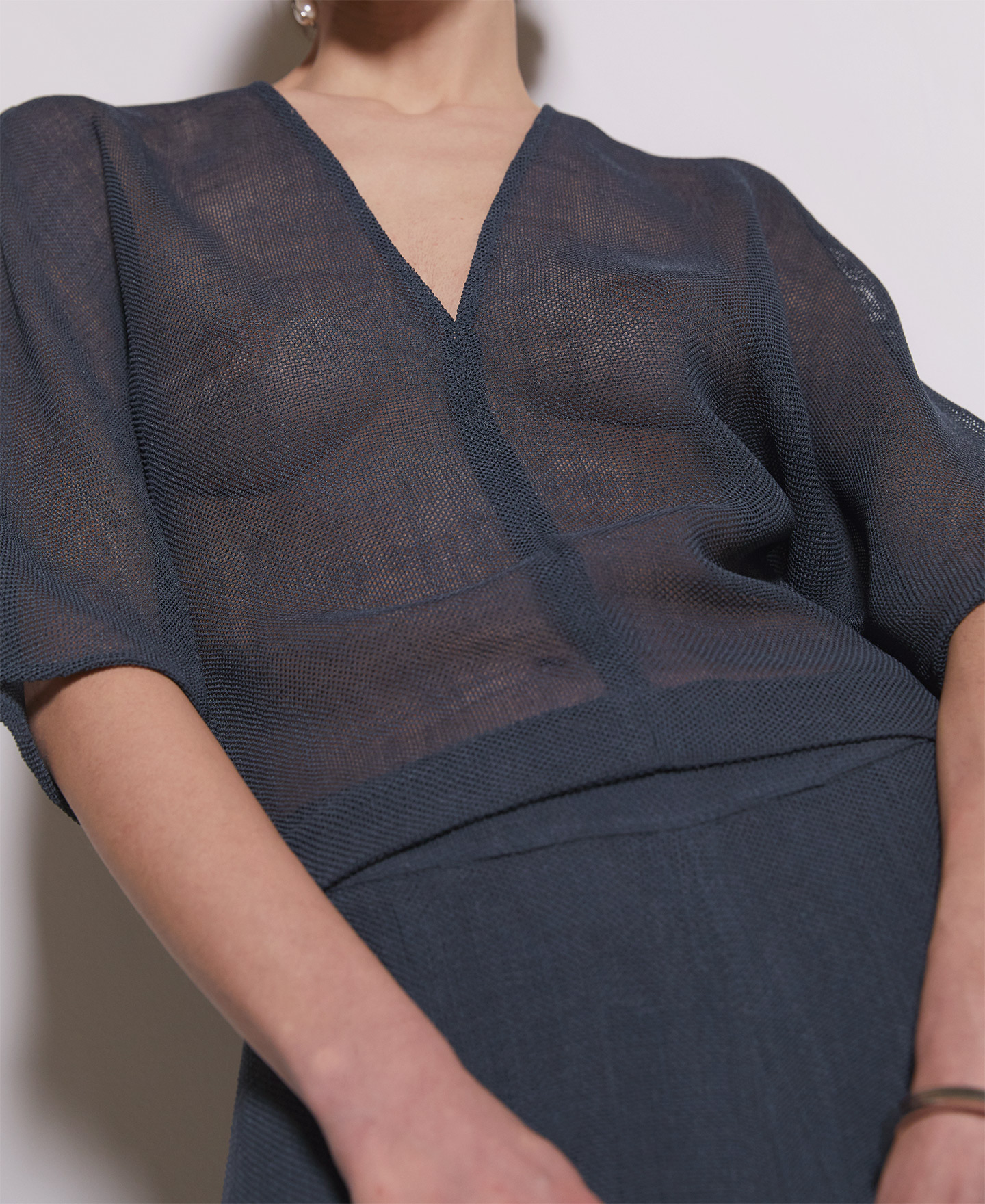 Semitransparent shirt with v-neckline image number 2