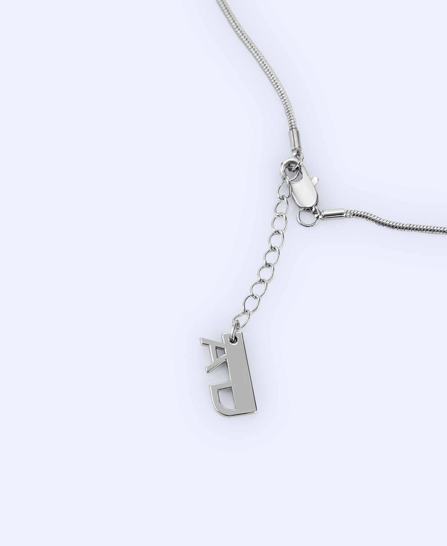 Pliegue motif lacquered pendant image number 2