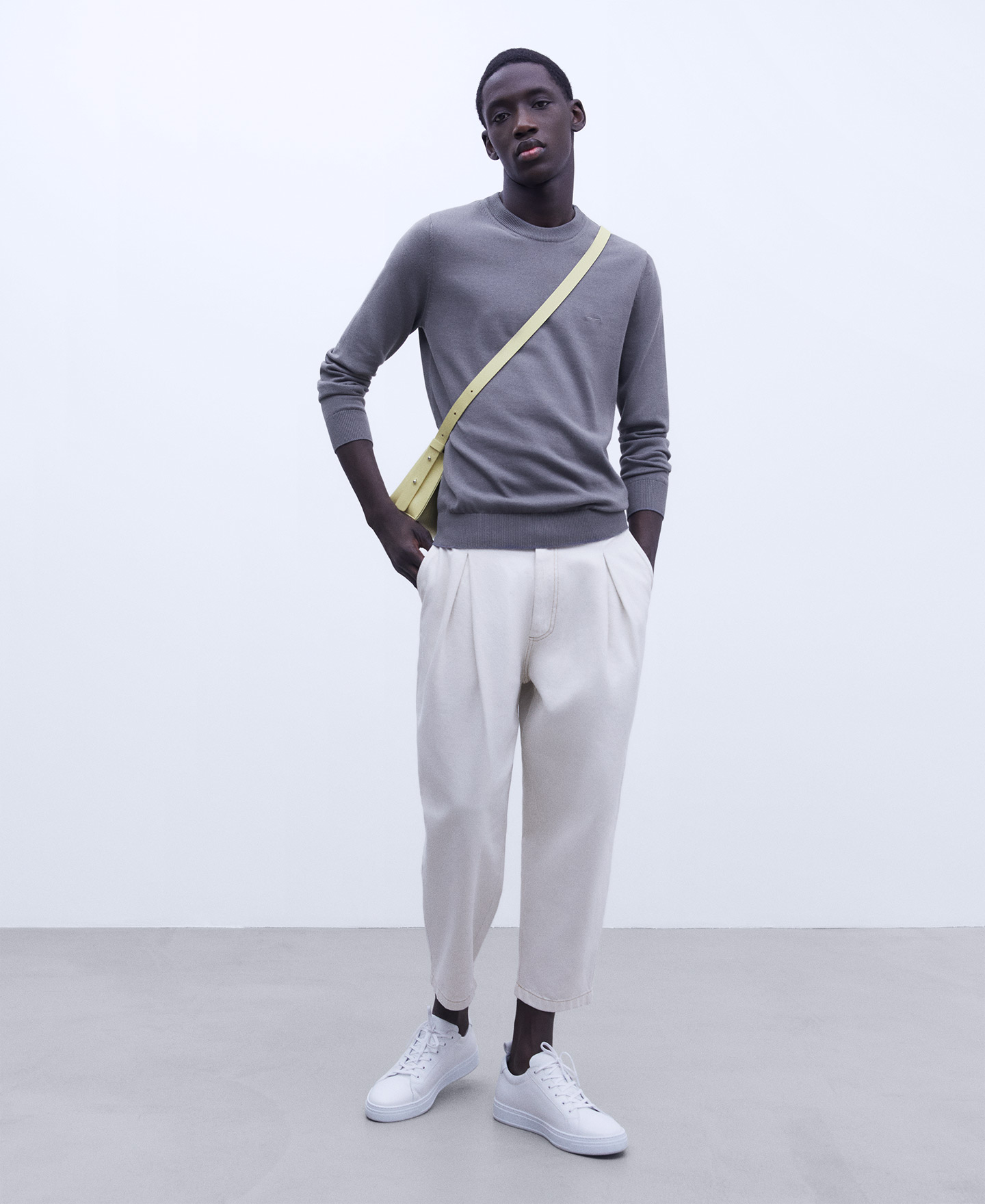 Organic cotton crew neck sweater image number 1
