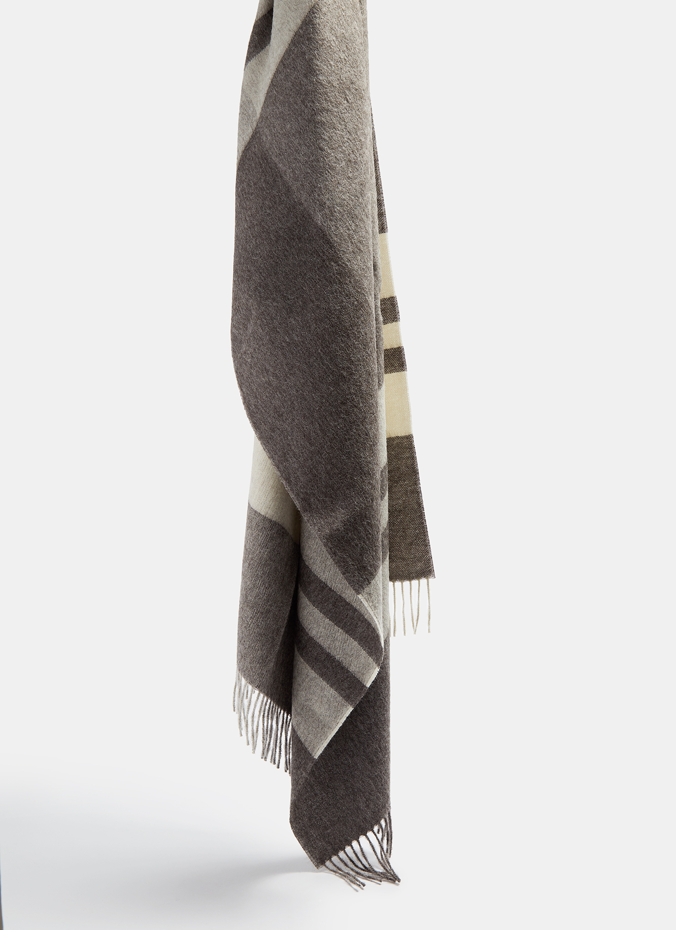 Alpaca checked scarf image number 1