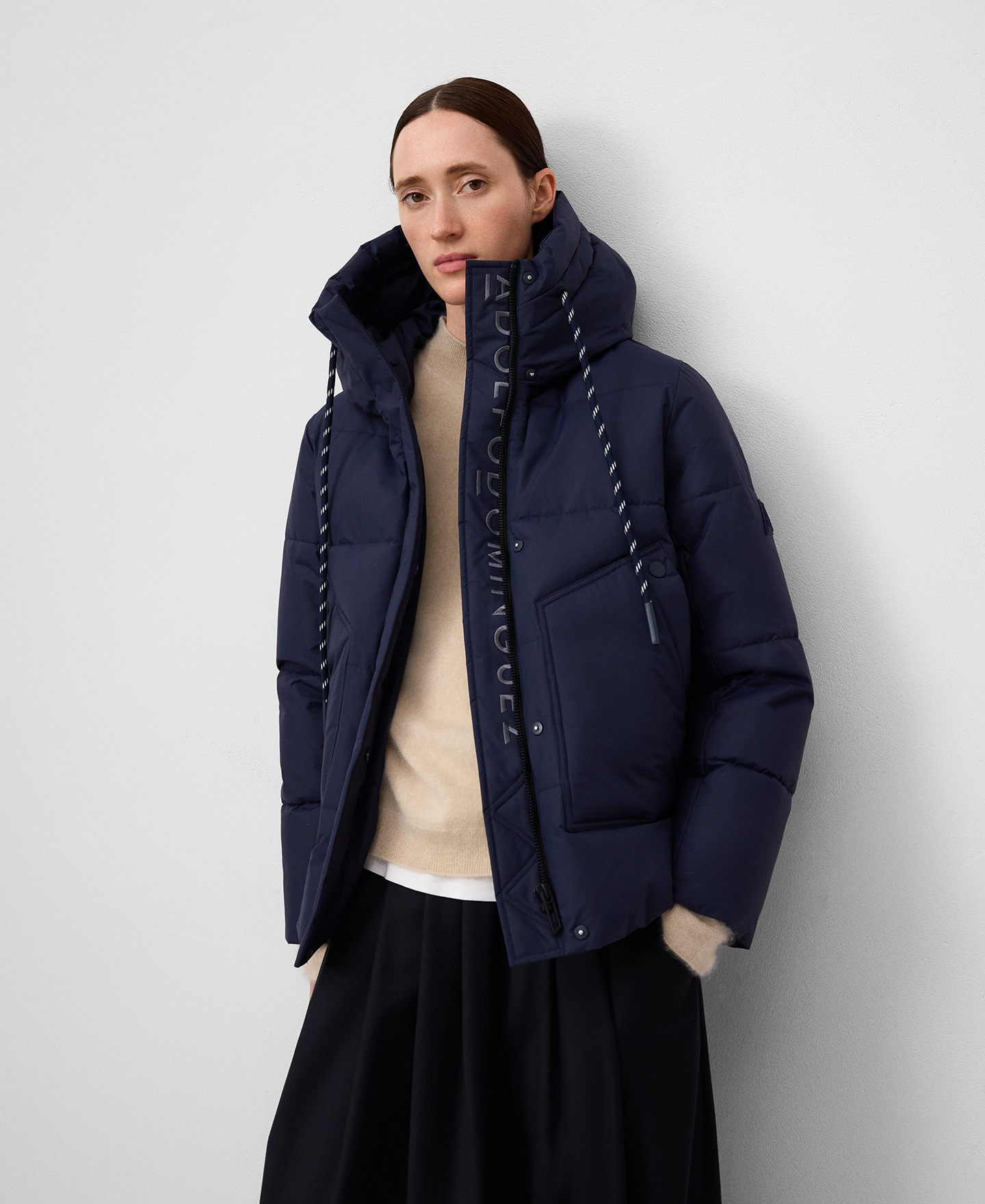 Padded short coat woman image number 0