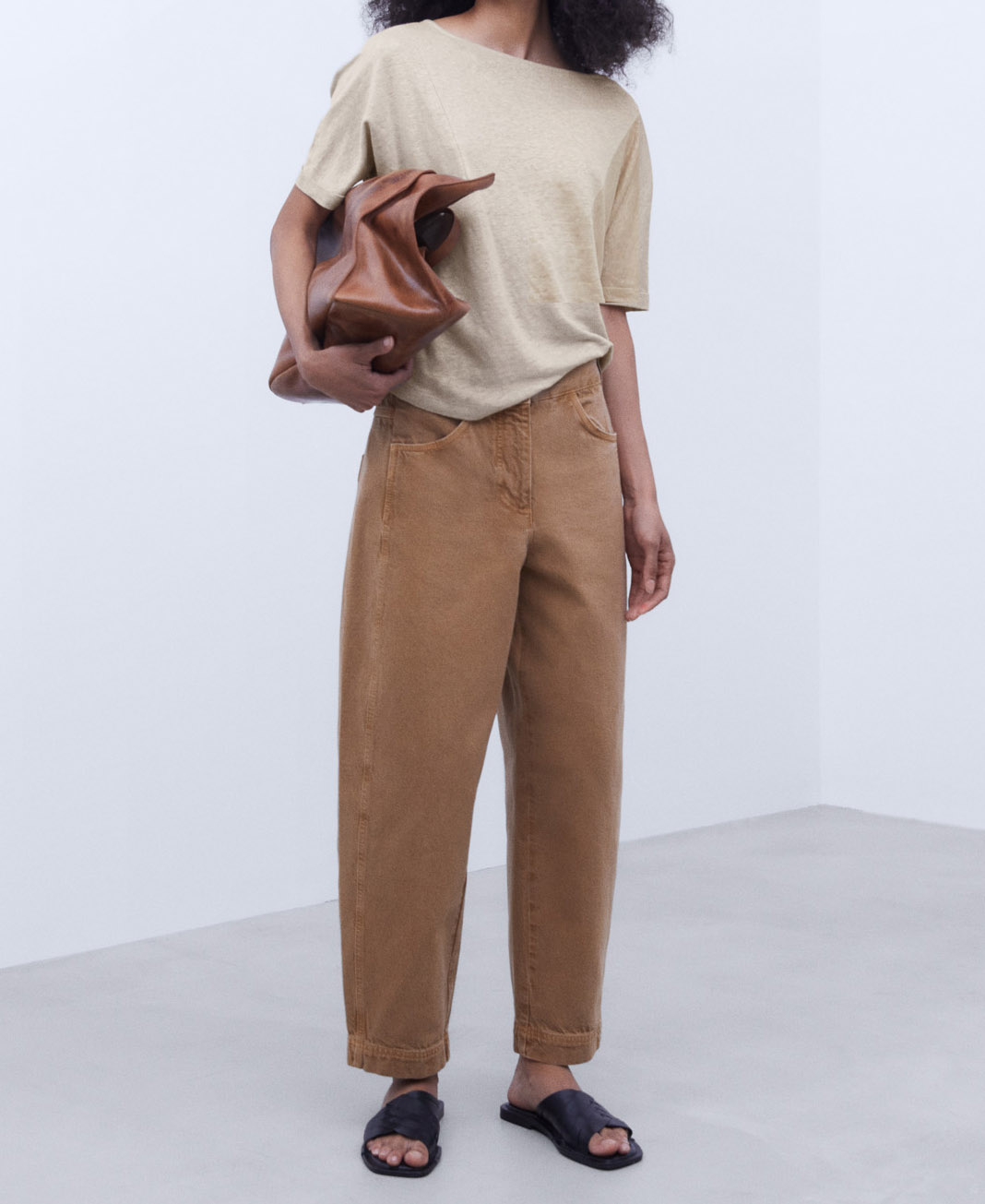Linen bateau neck t-shirt image number 1