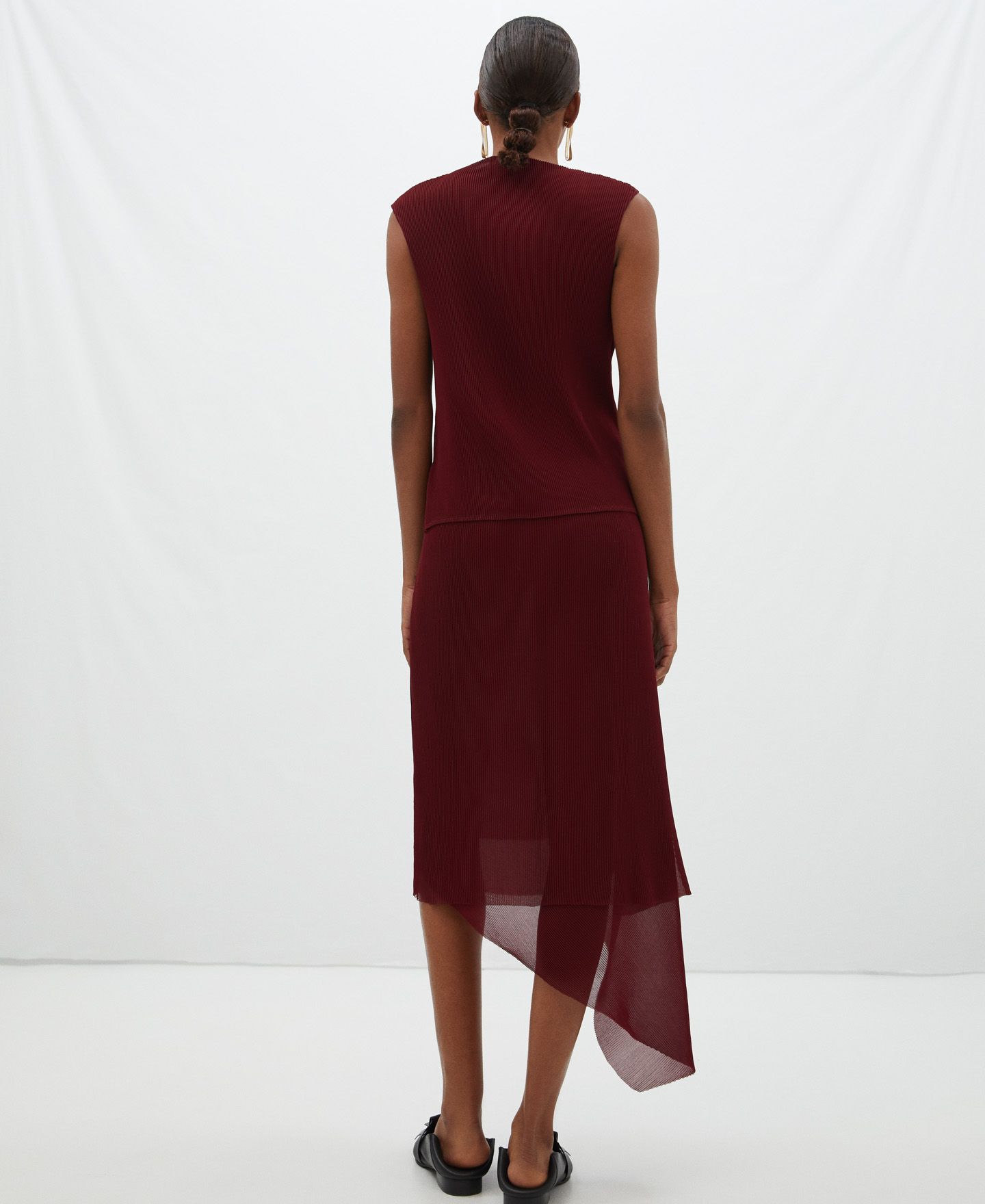 Asymmetric crinkle skirt image number 2