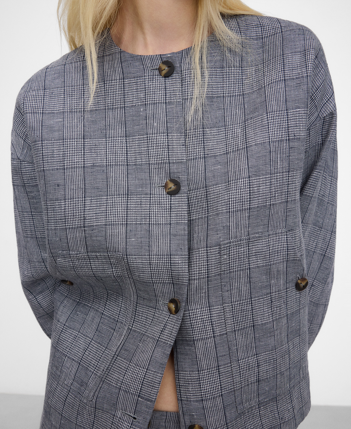 Chaqueta recta cuadros lino image number 3