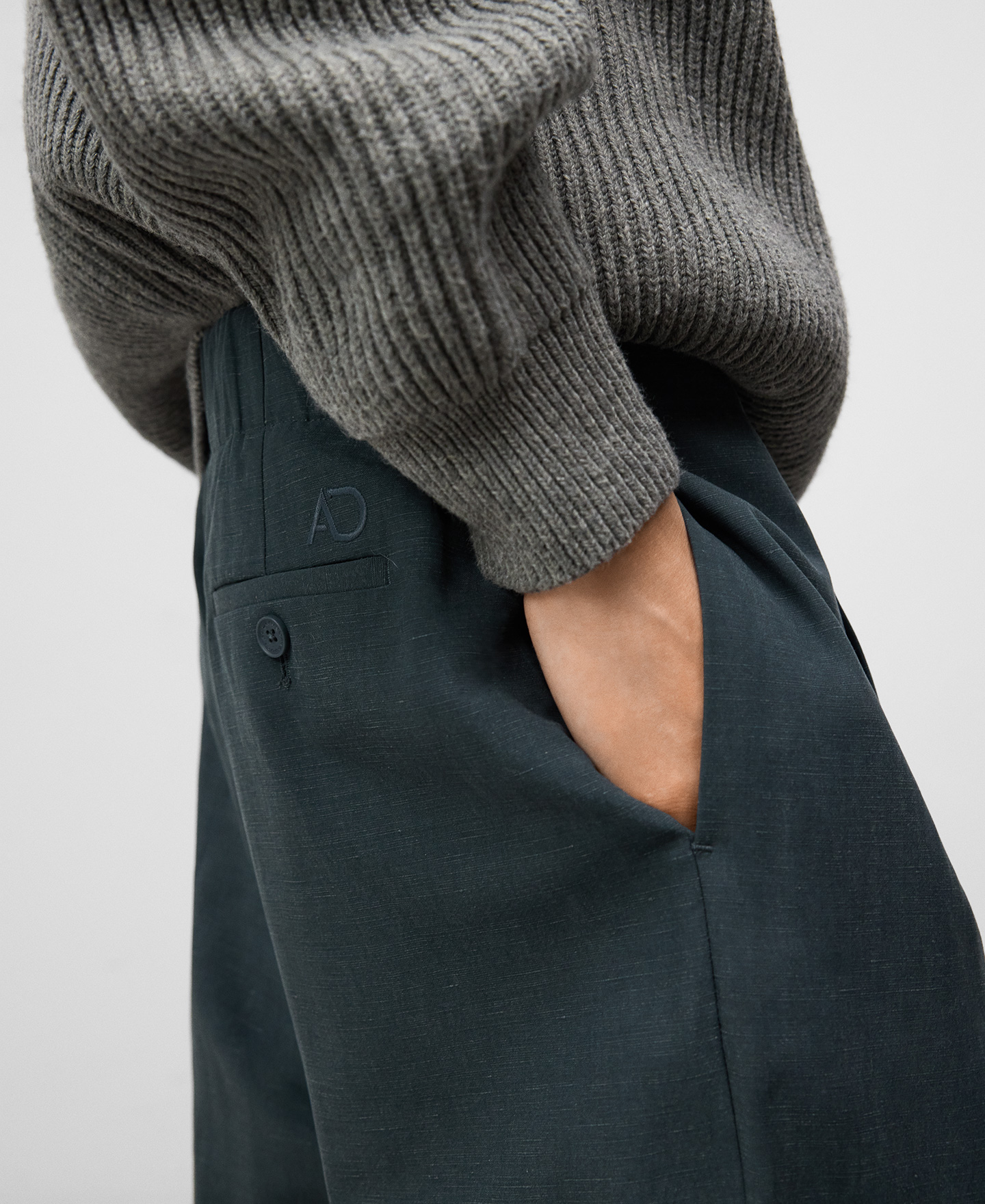 リラックスフィット プリーツパンツ image number 3