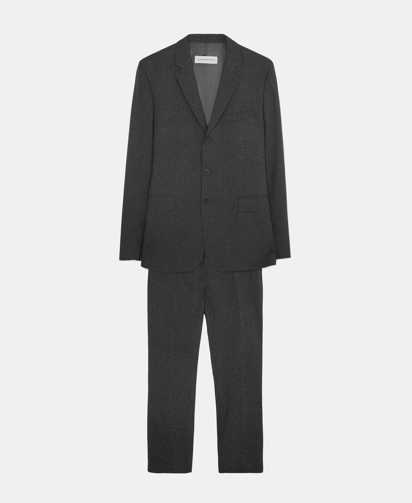Three button tailored suit image number 6
