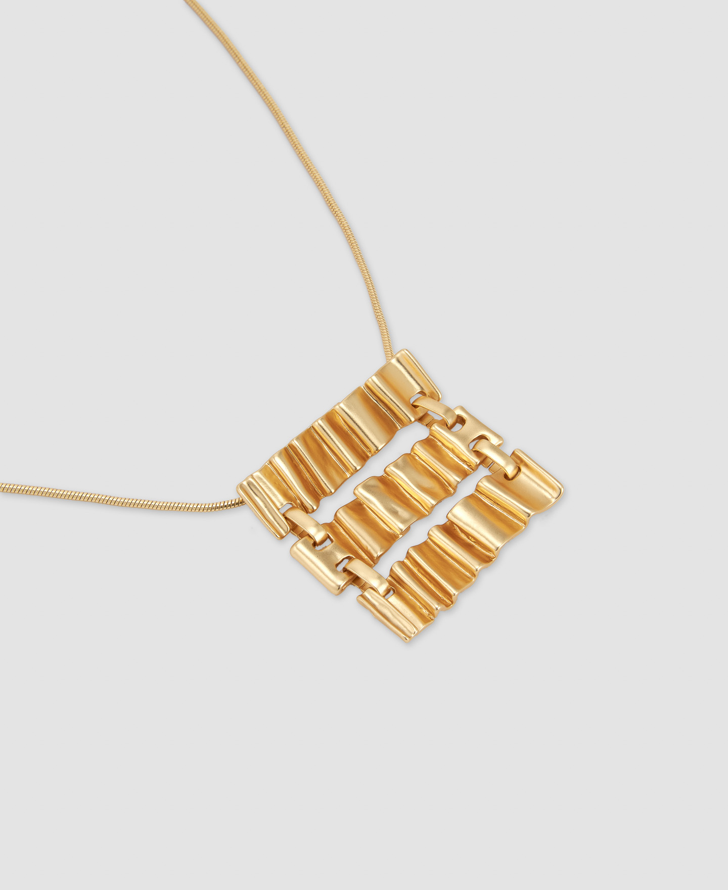 Zinc and brass long necklace image number 1