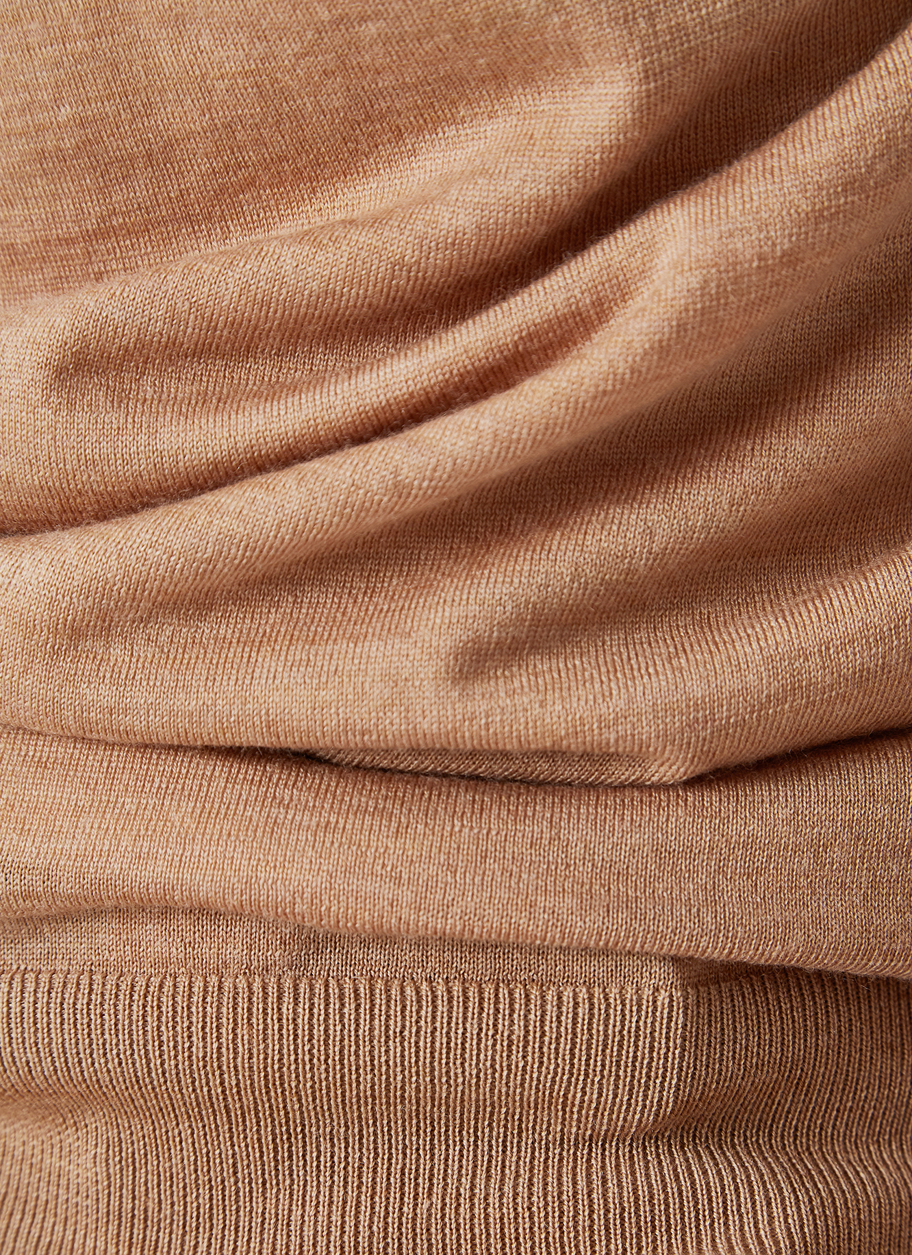 Jersey cuello caja en lana merino image number 2
