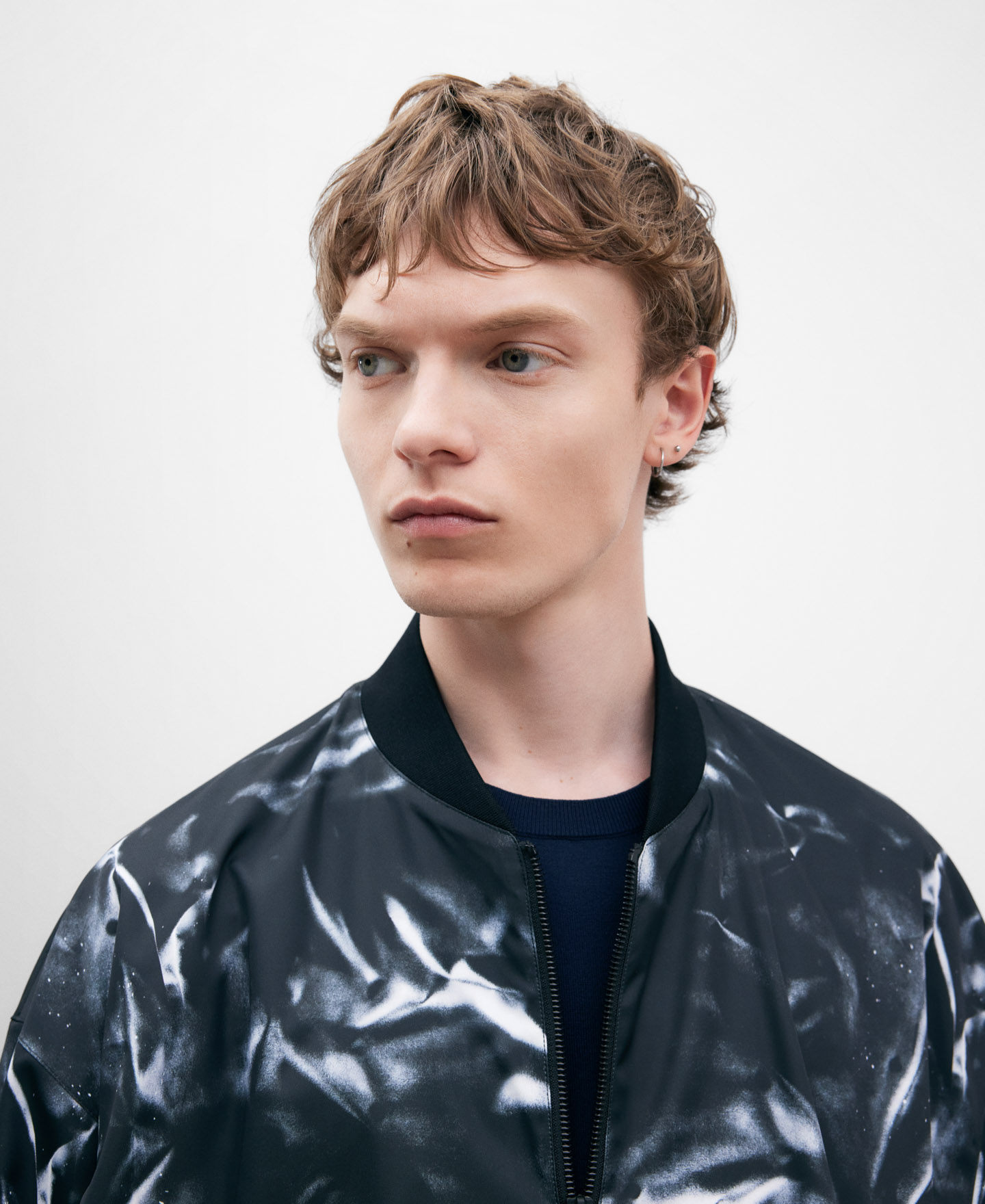 Printed bomber jacket image number 3