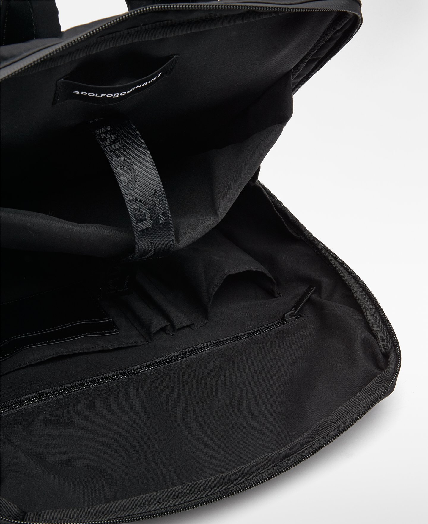 Mochila compacta nailon image number 2