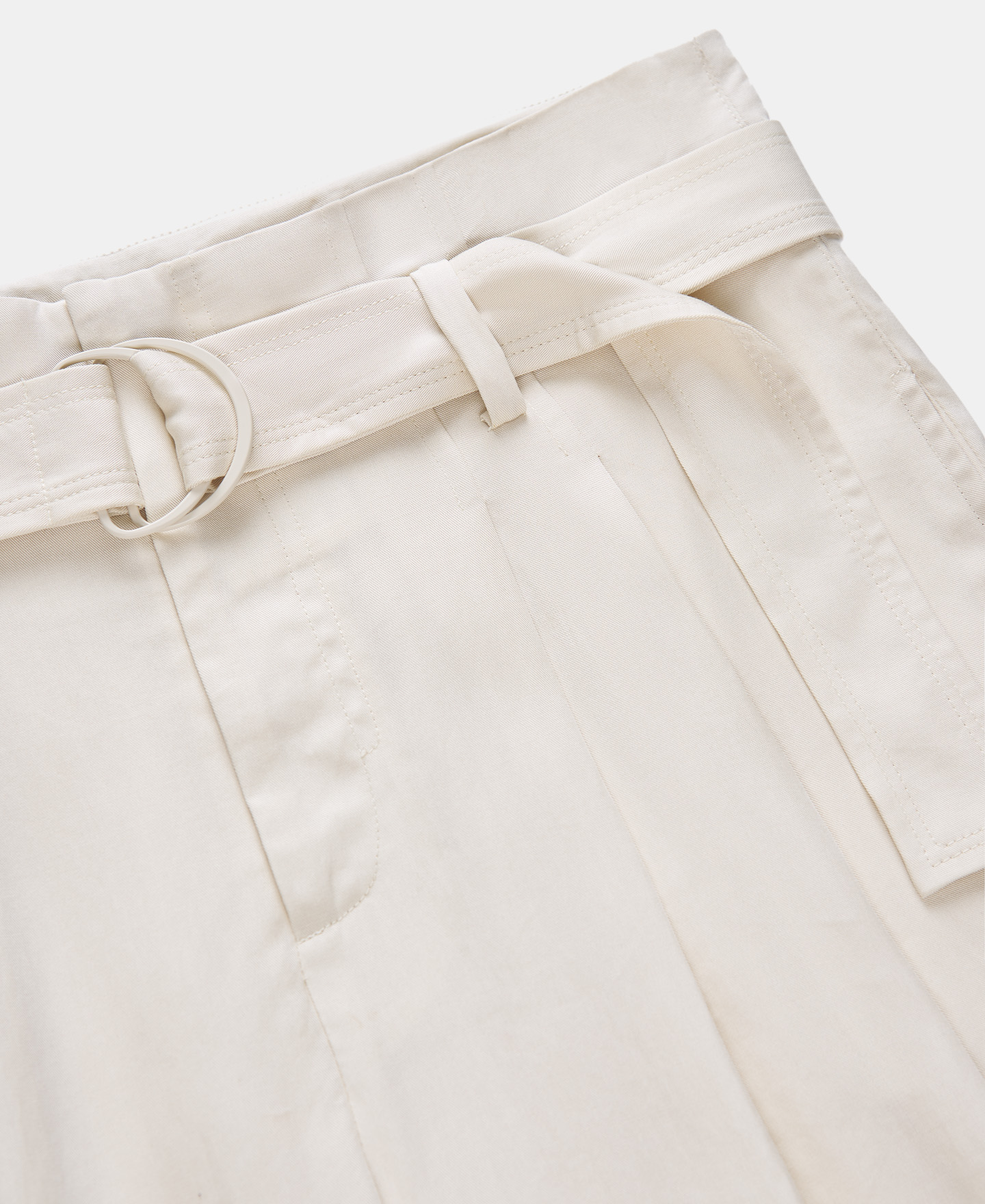 Pantalón de pinzas en lyocell image number 6