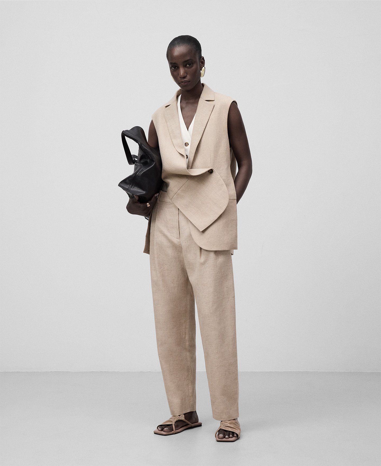 European linen asymmetrical vest woman image number 1