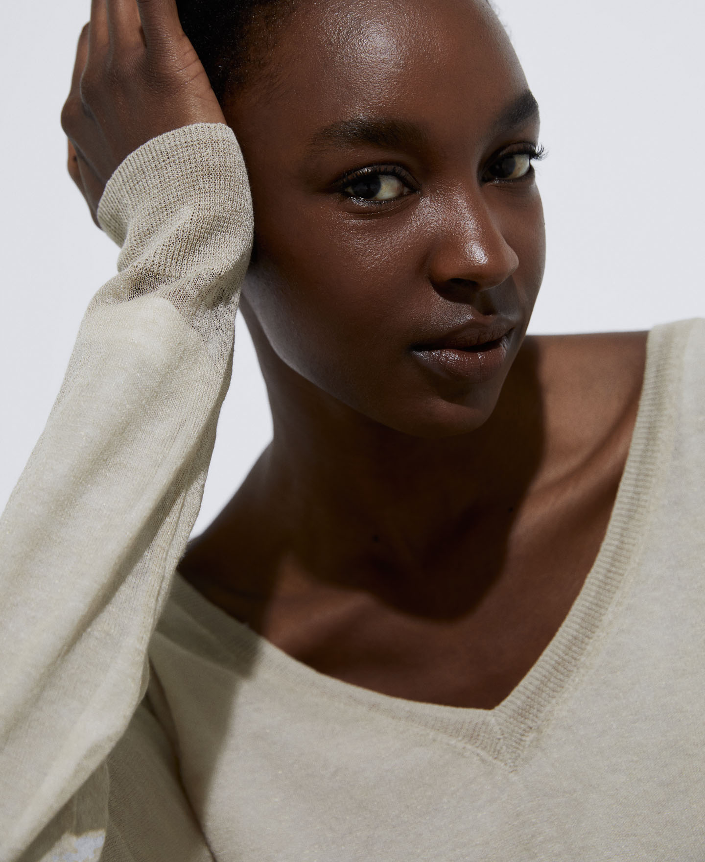 Fine linen sweater image number 3
