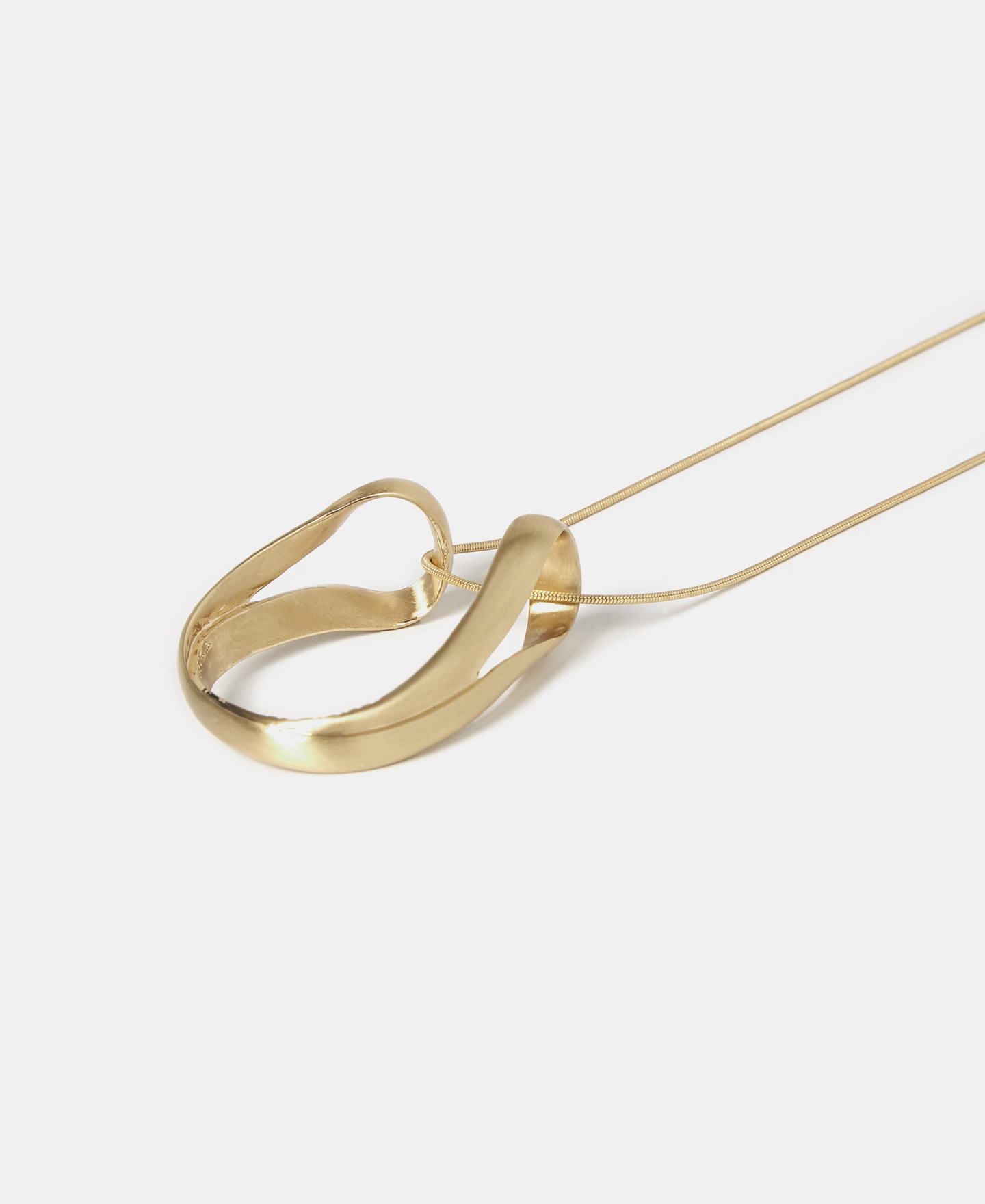 Organic silhouette pendant image number 1