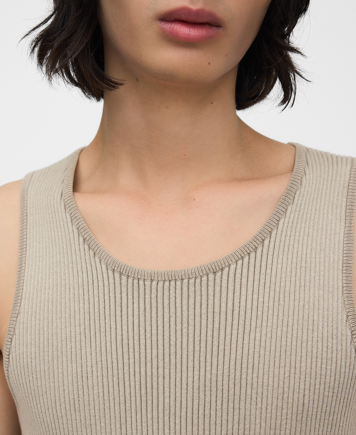 Washed-effect ribbed T-shirt image number 3