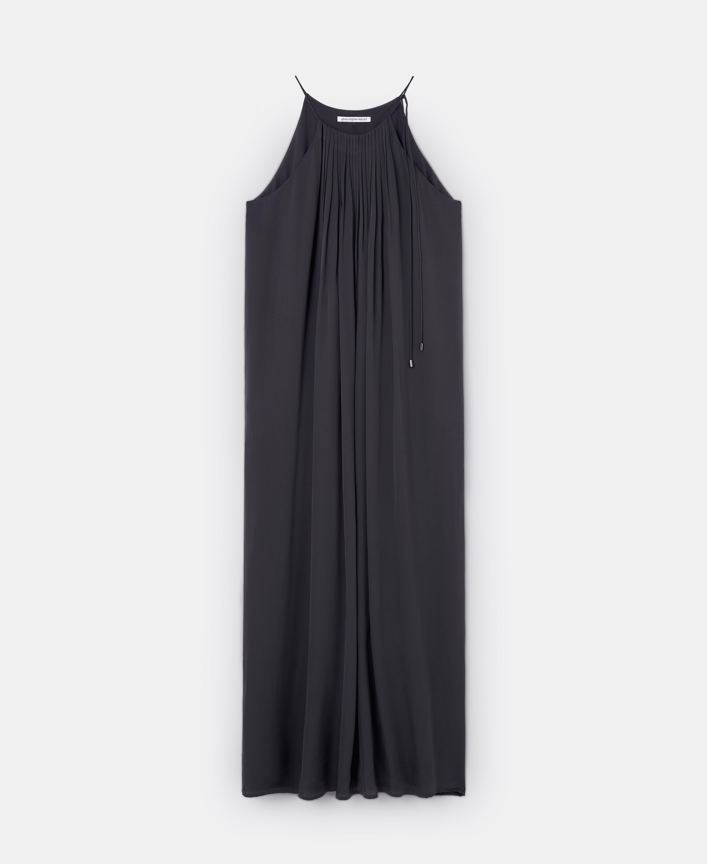 Long pleated dress with halter neckline image number 4