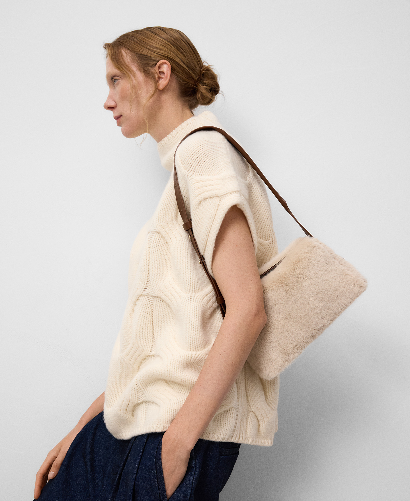 Bolso de hombro Mica efecto pelo mujer image number 5