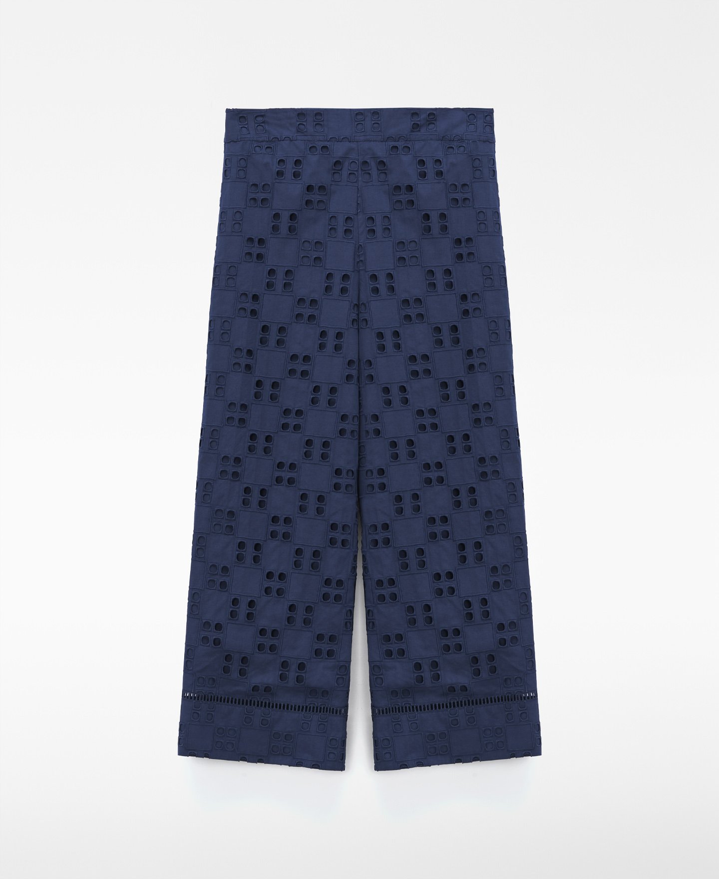 Pantal&oacute;n tobillero bordado ingl&eacute;s image number 0