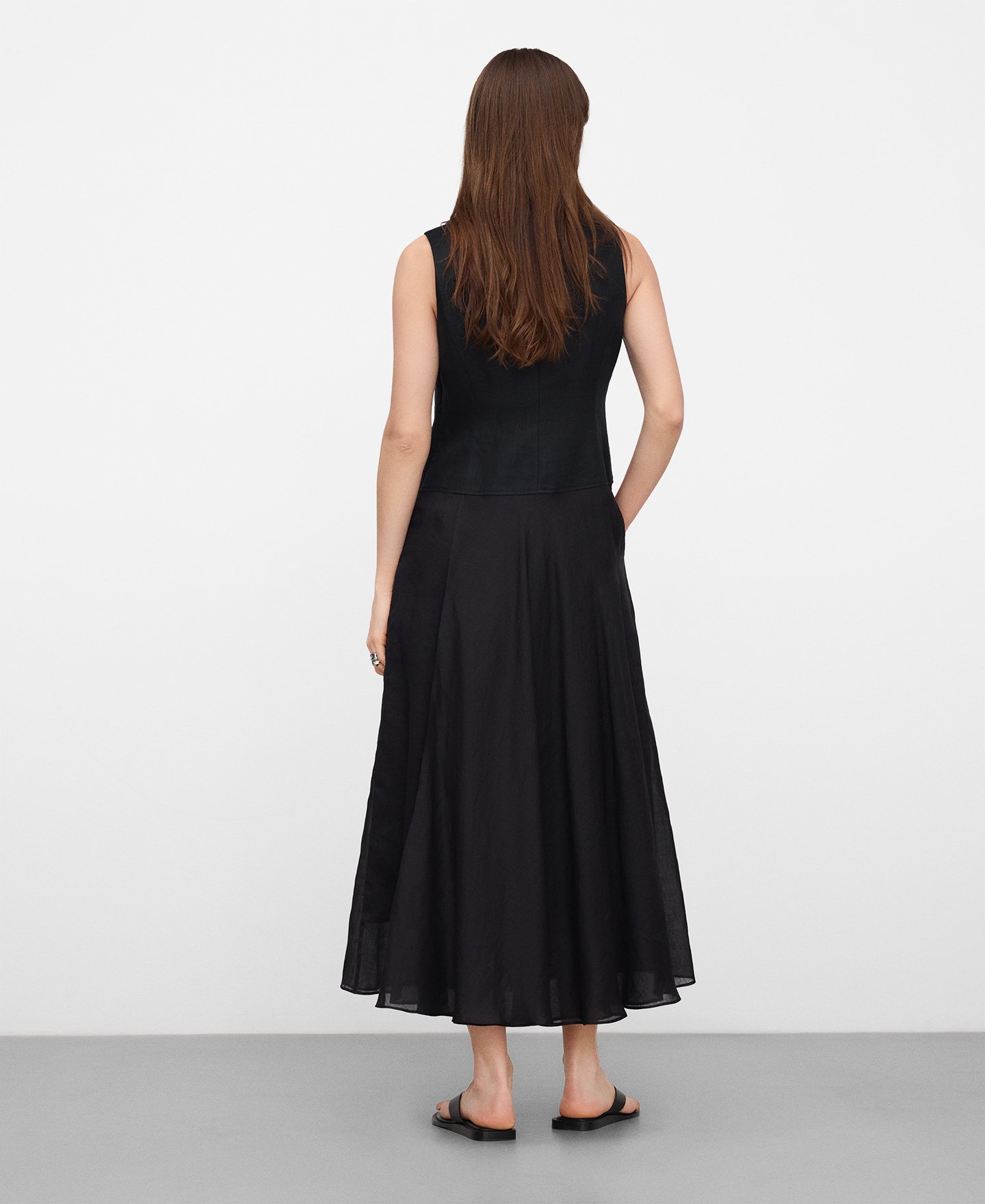 Vestido colete combinado image number 2