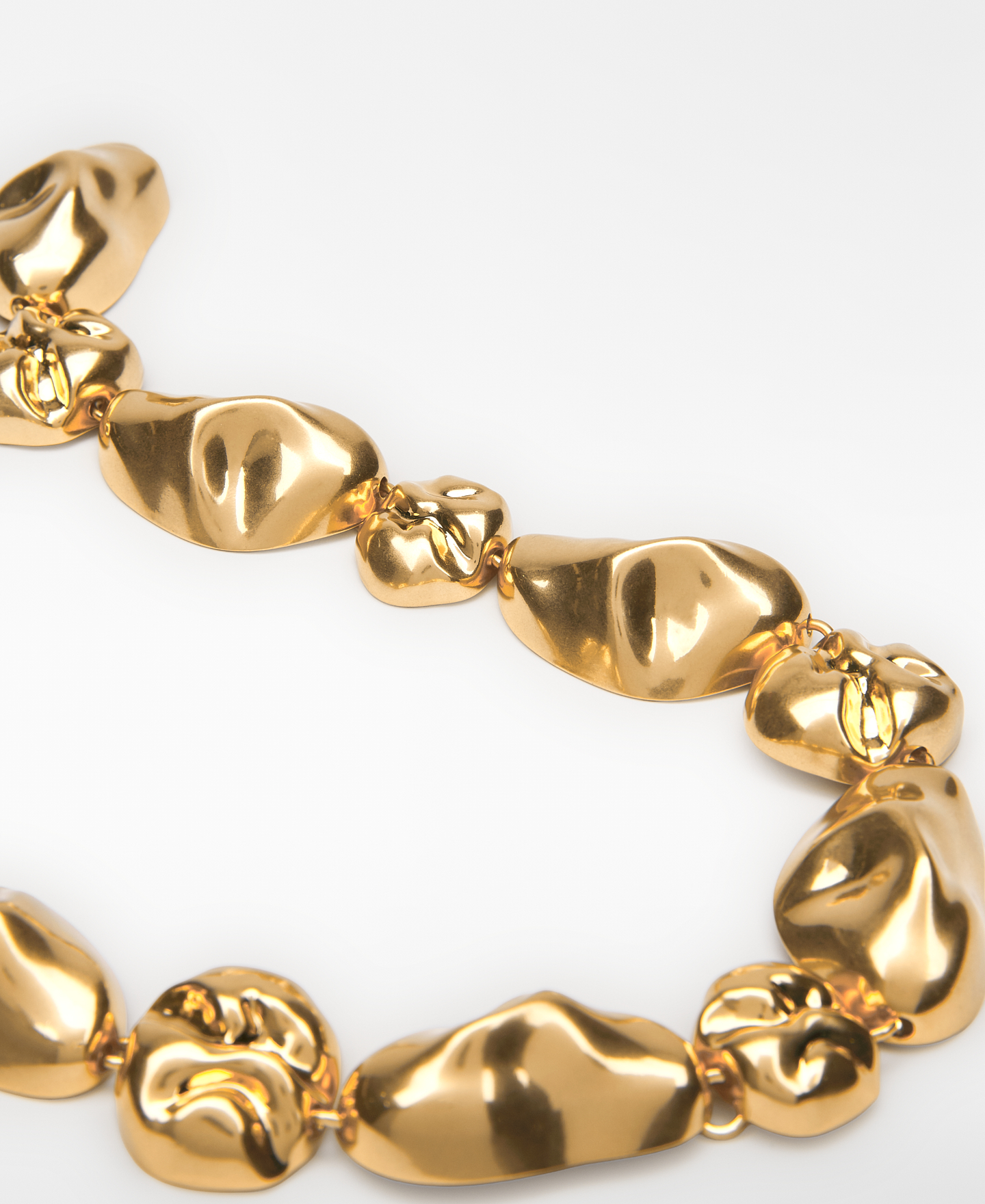 Organic-shaped pieces necklace image number 1