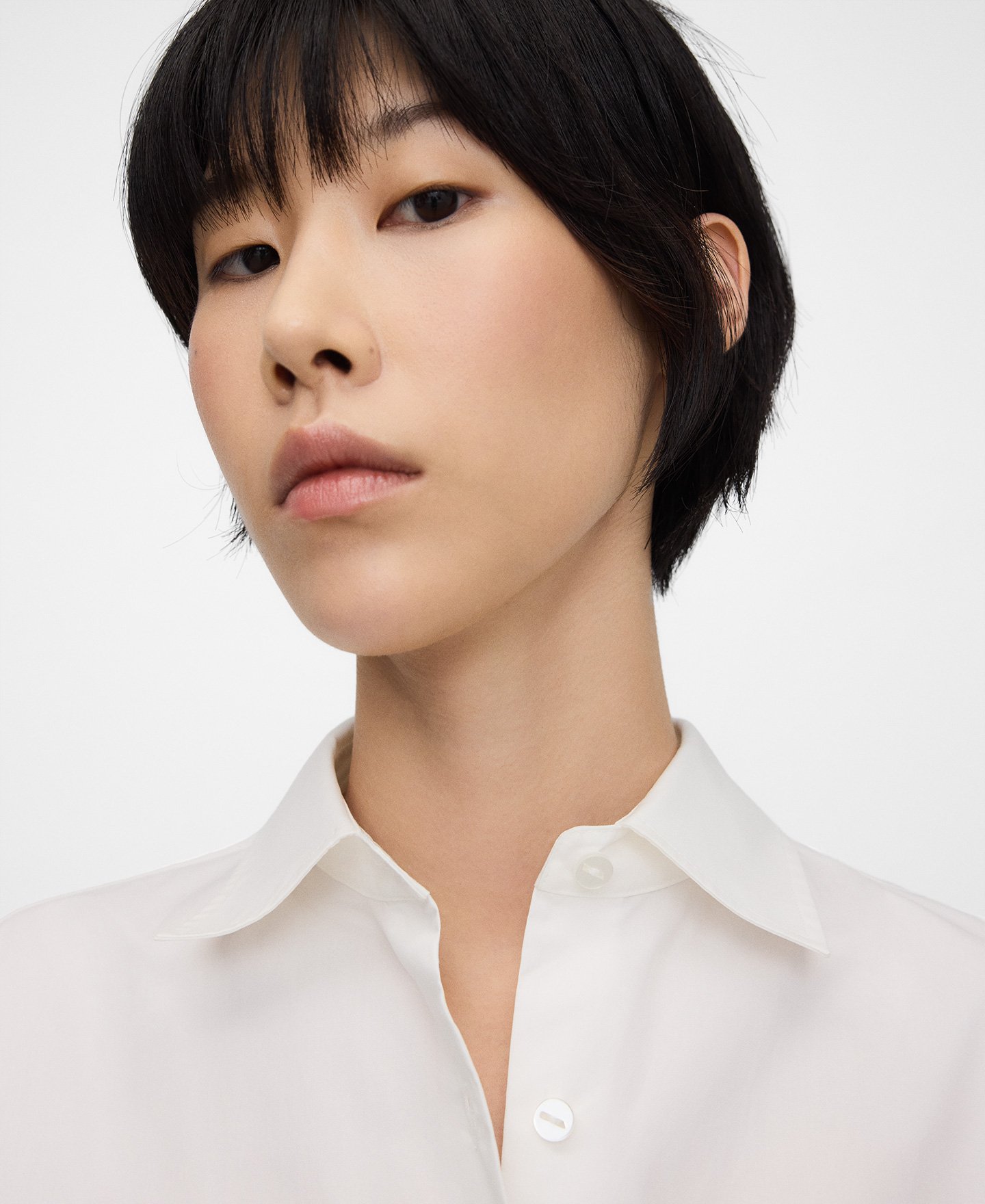 Cotton spread collar shirt woman image number 3