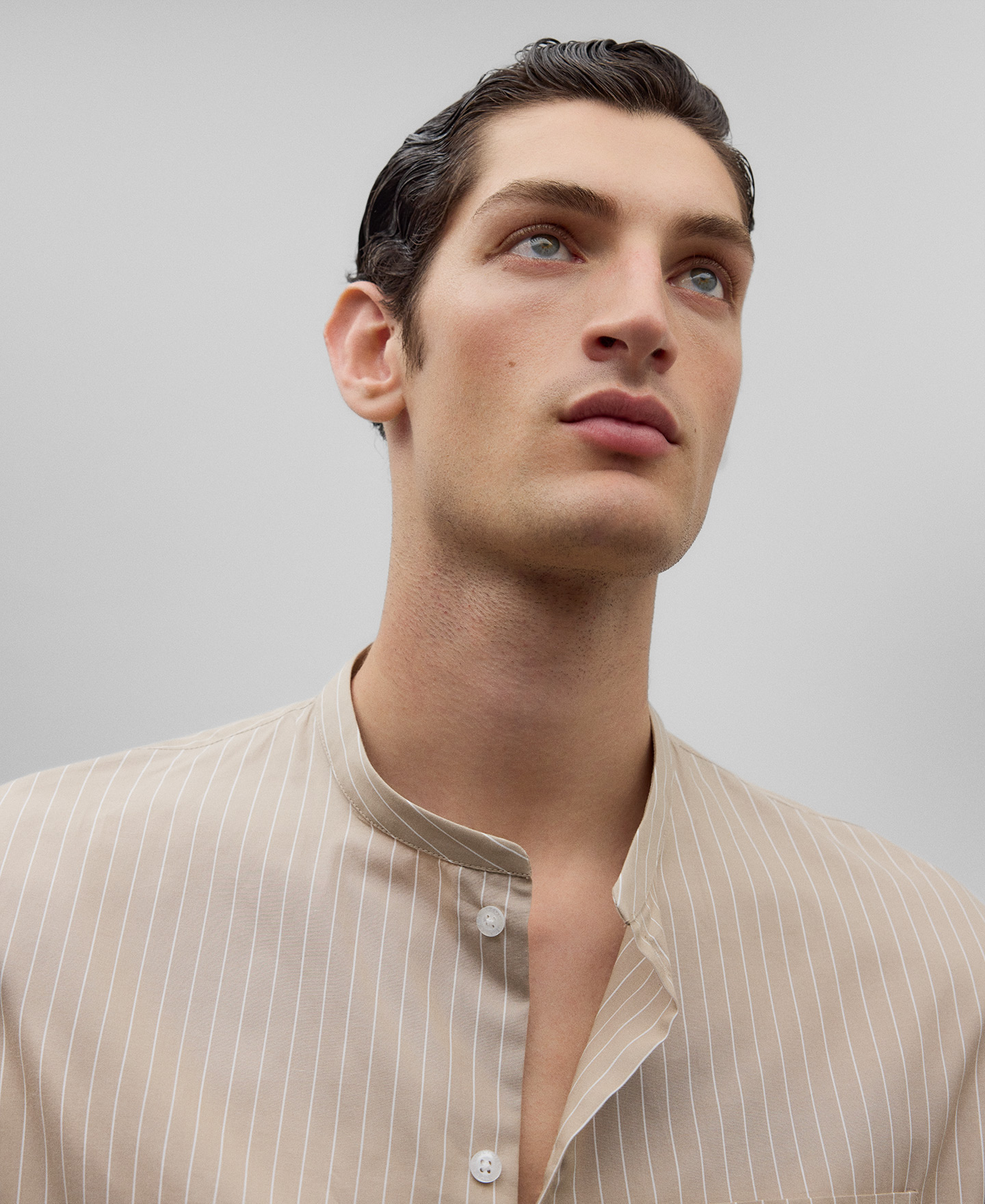 Cotton mandarin collar shirt man image number 3