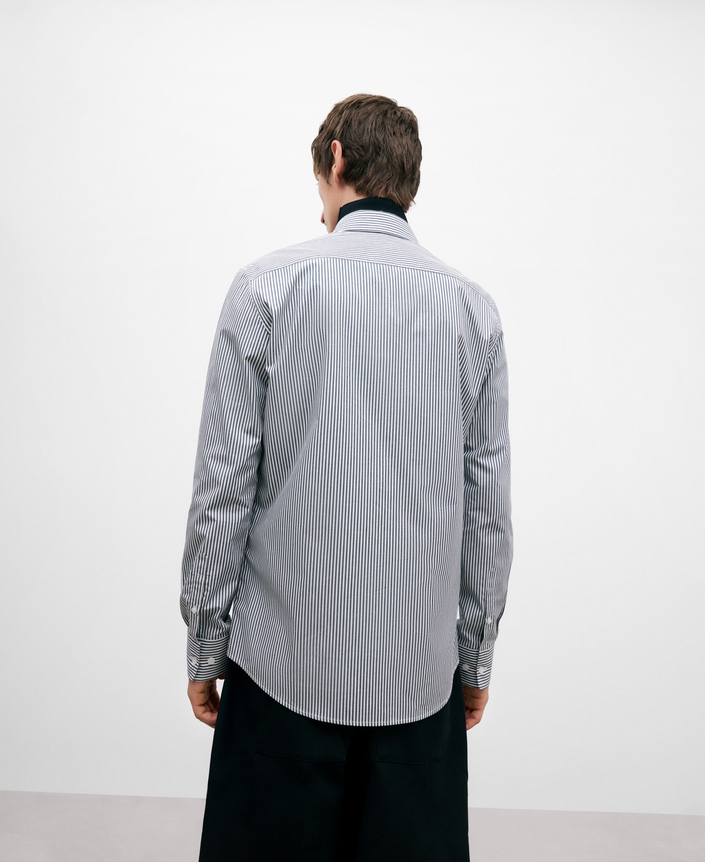 Cotton poplin shirt for men image number 2