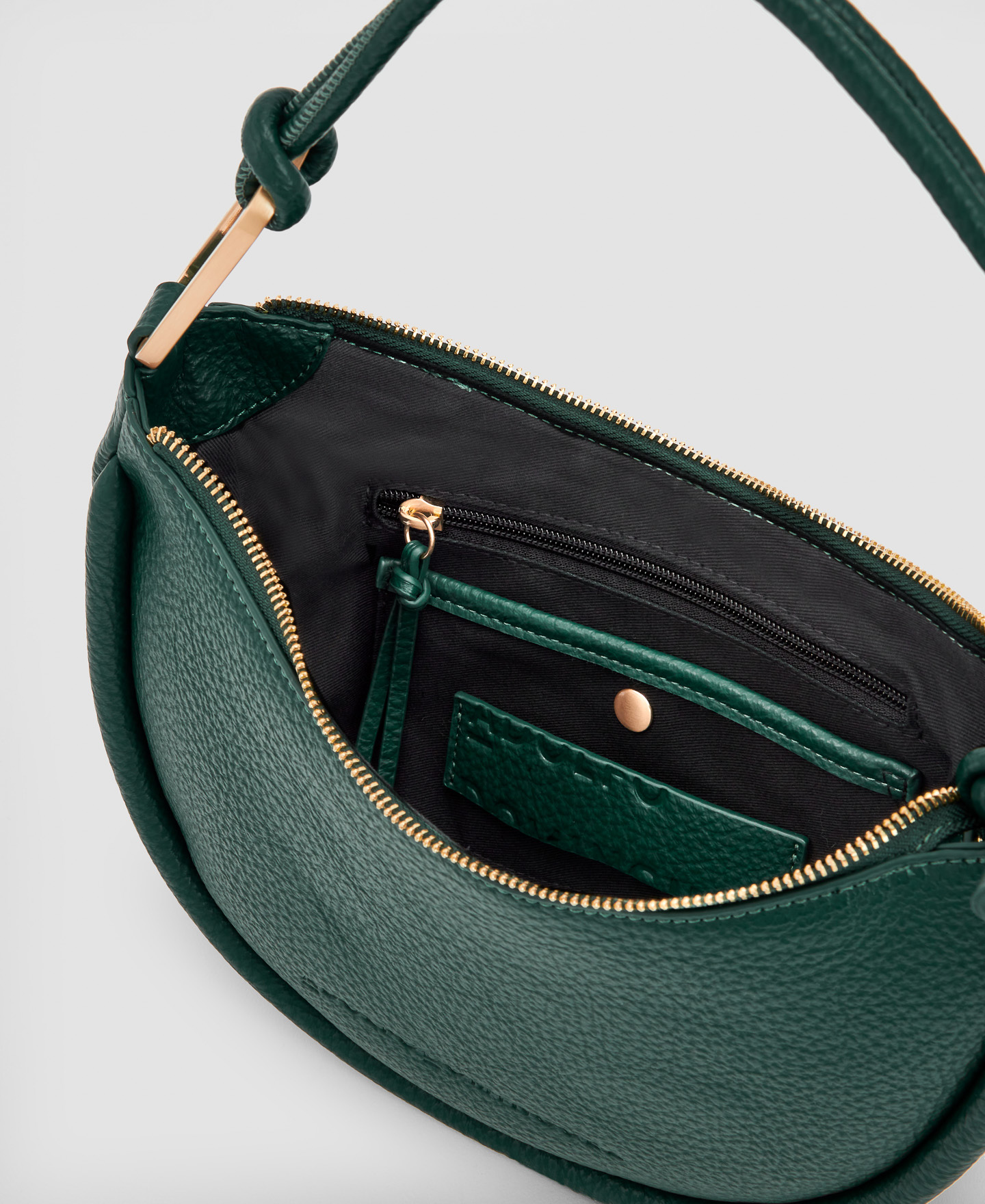 Recycled polyurethane baguette bag image number 2