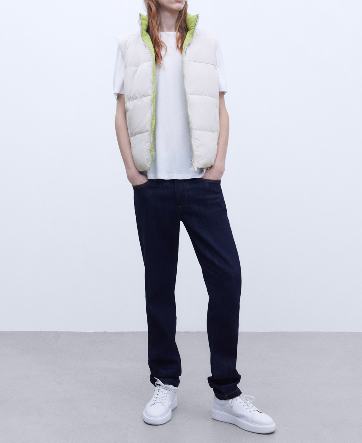 Reversible padded nylon waistcoat image number 1