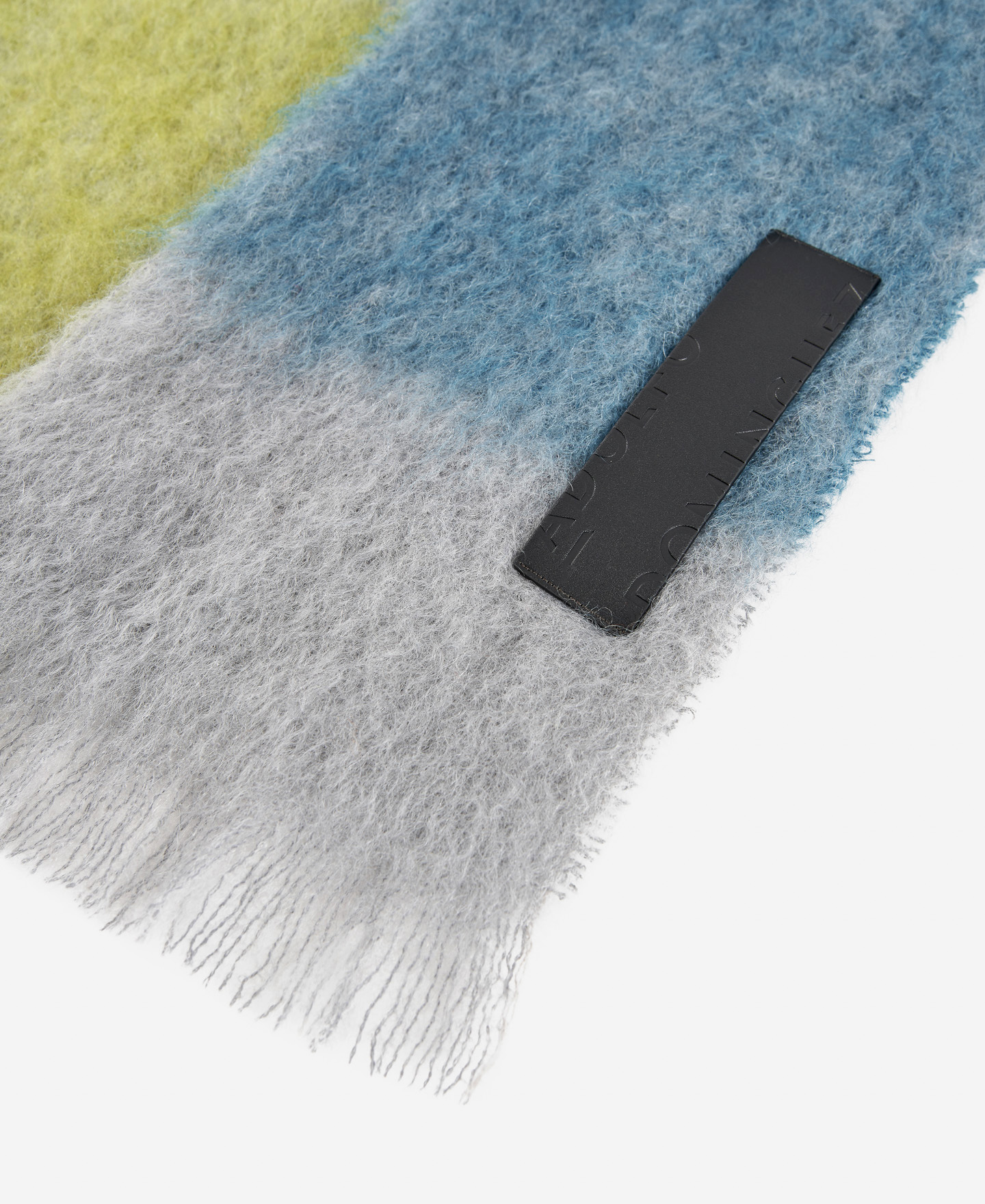 Handmade mohair scarf image number 2