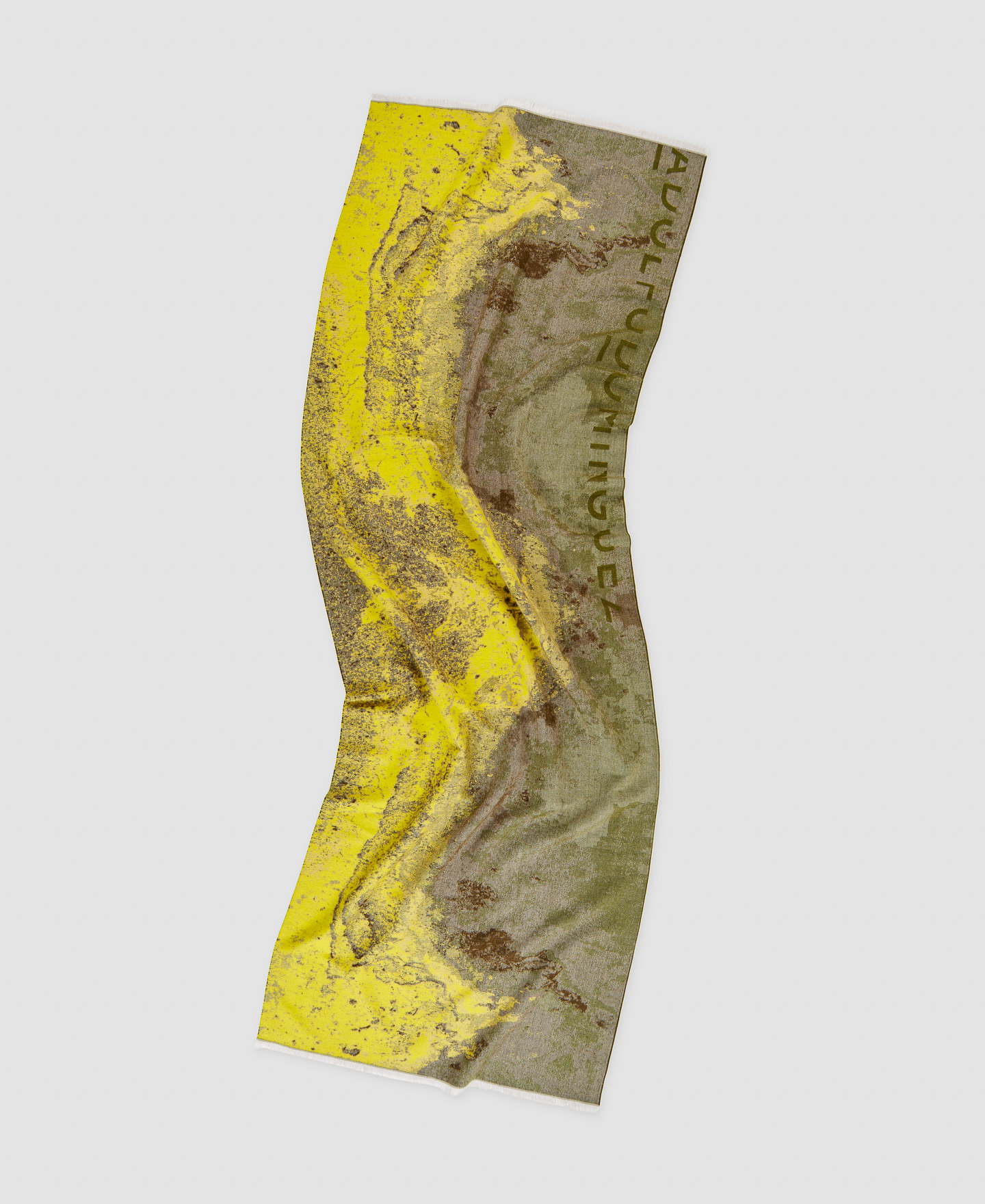 Jacquardized print scarf image number 1