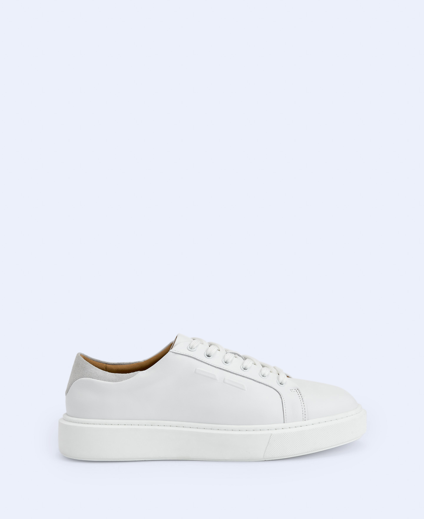 Responsible basic leather sneaker image number 0