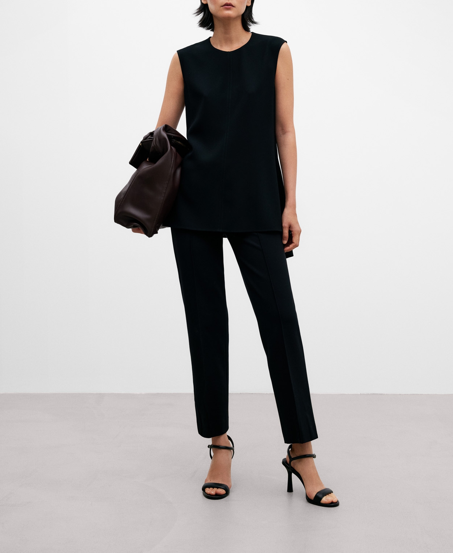 Pantalón pitillo tobillero para mujer image number 1