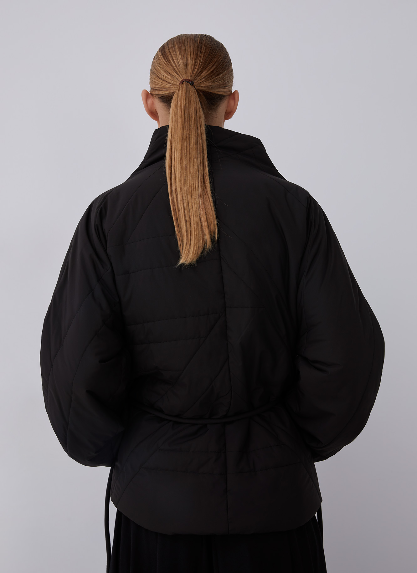 Chaqueta acolchada con cierre lateral image number 1