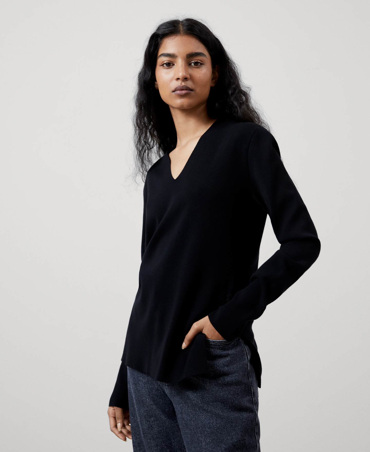 V-neck viscose sweater image number 0