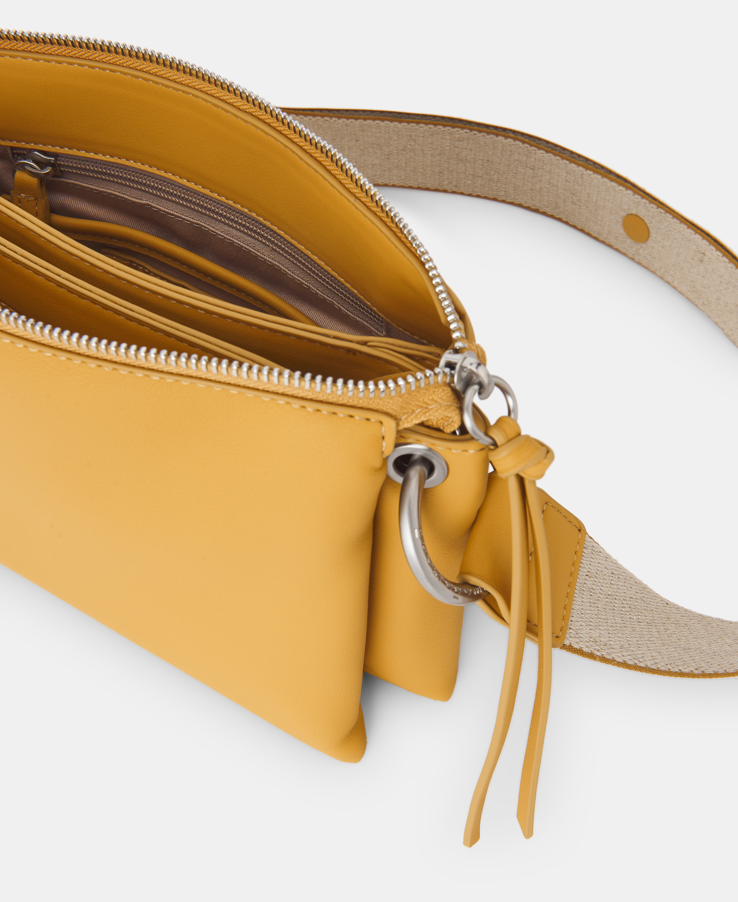 Bandolera mediana en materia soft image number 2