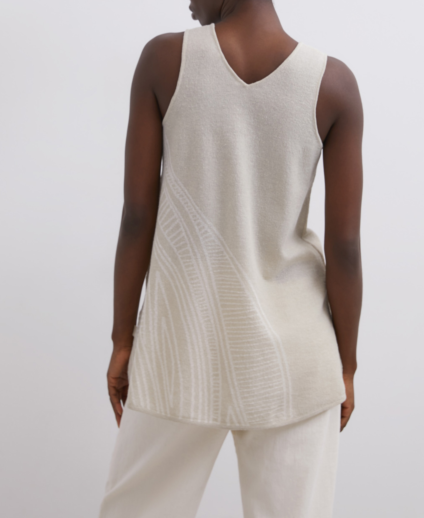 Green top in linen jacquard image number 1