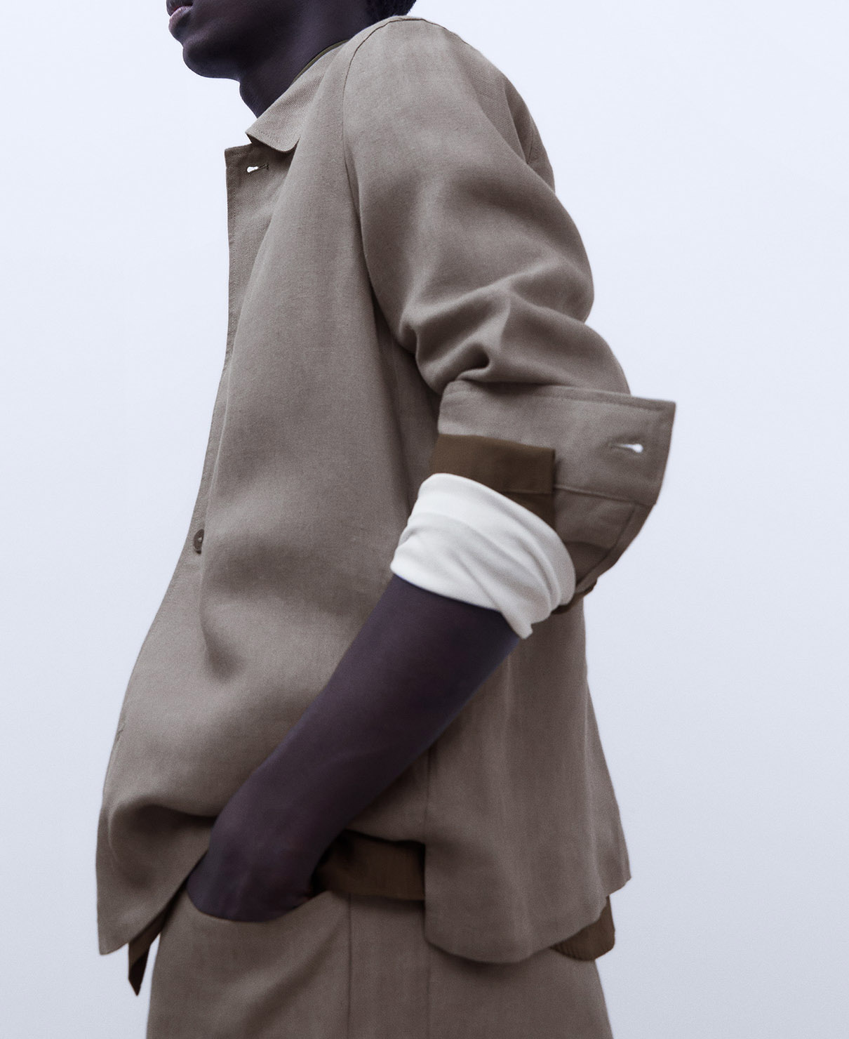 European linen overshirt image number 3