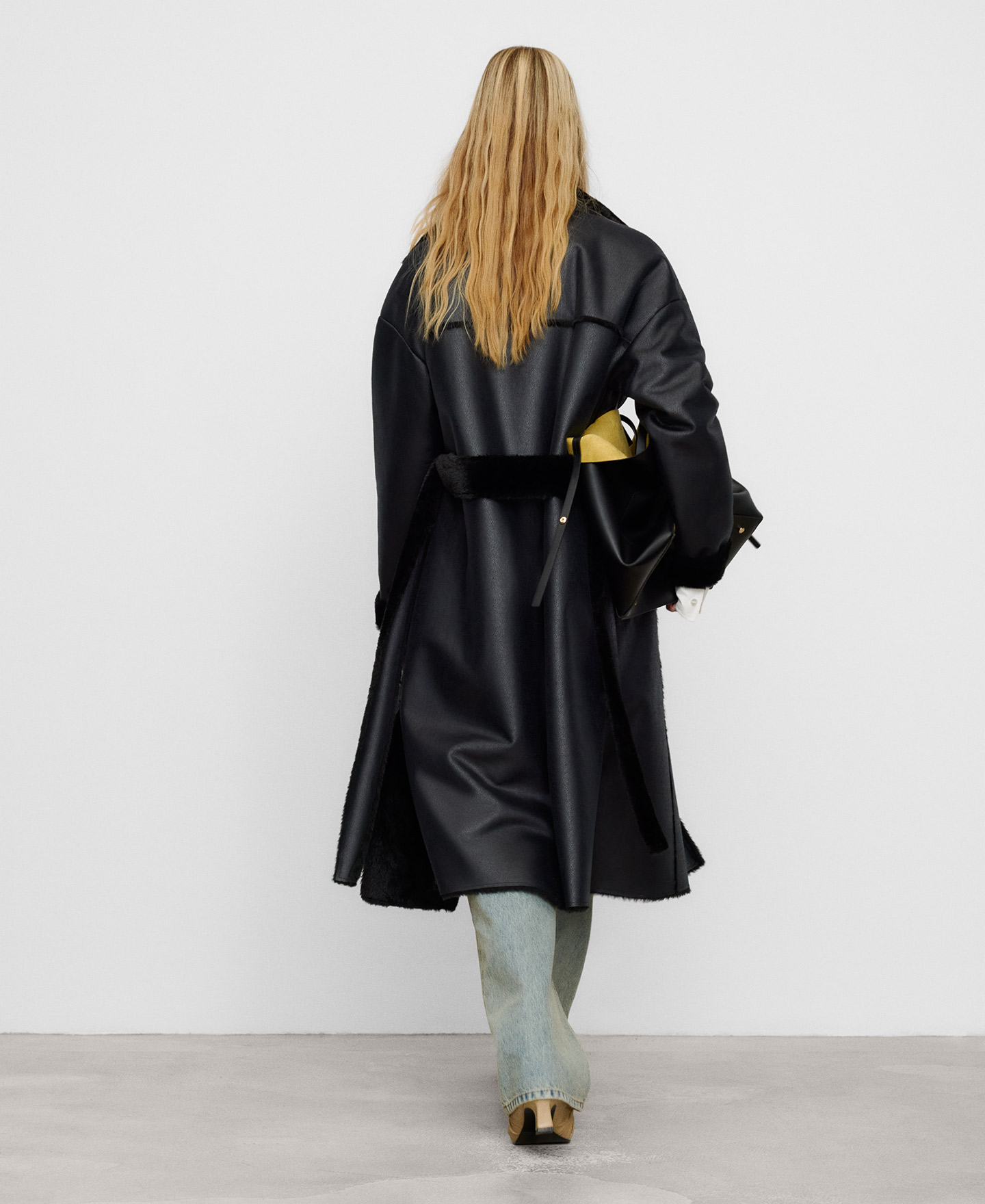 Leather-Non-Leather double-faced coat image number 2